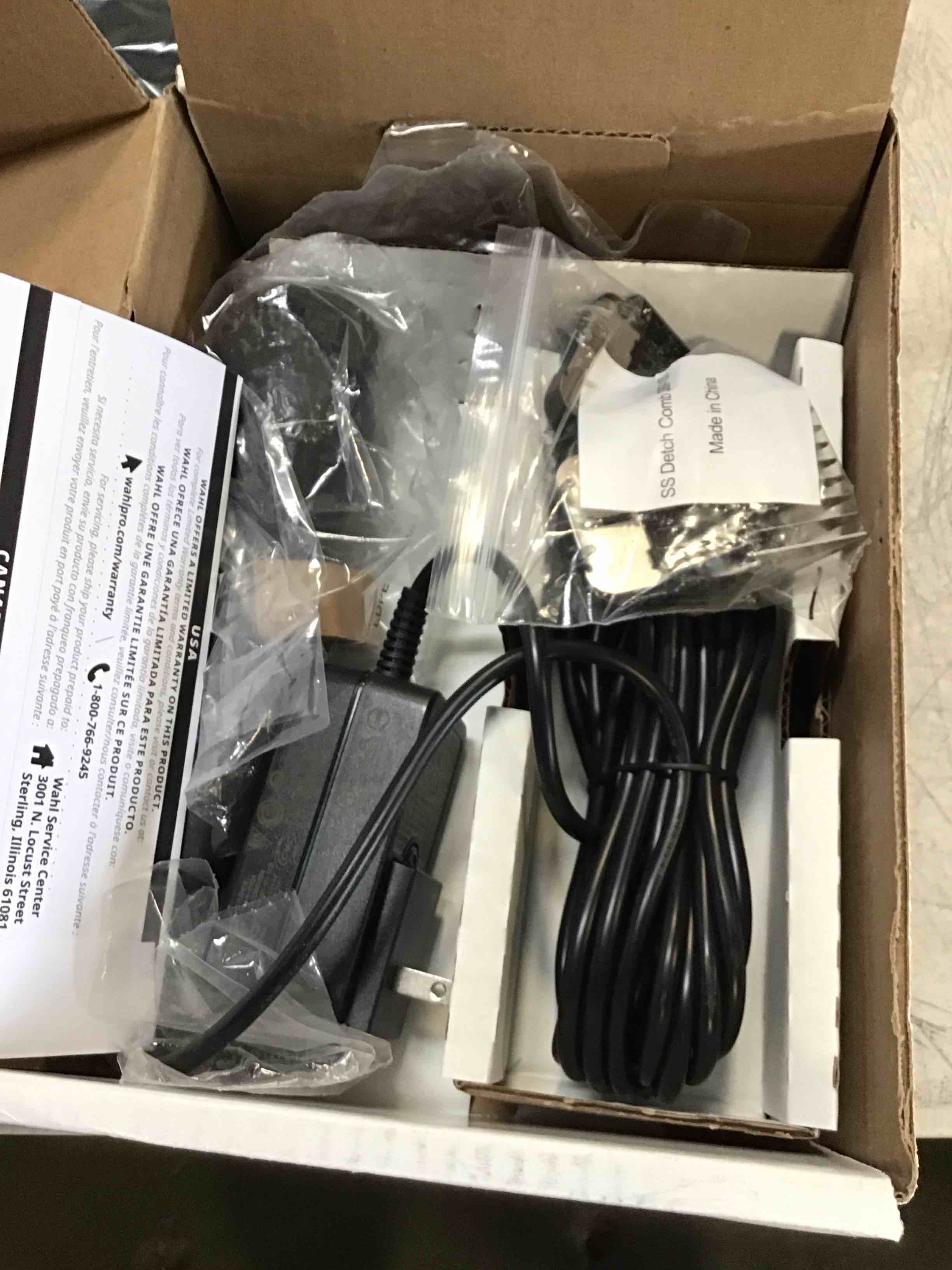 https://s3.amazonaws.com/lotting-images-prod/bidfta/PPE2269742_1745937807605.jpeg