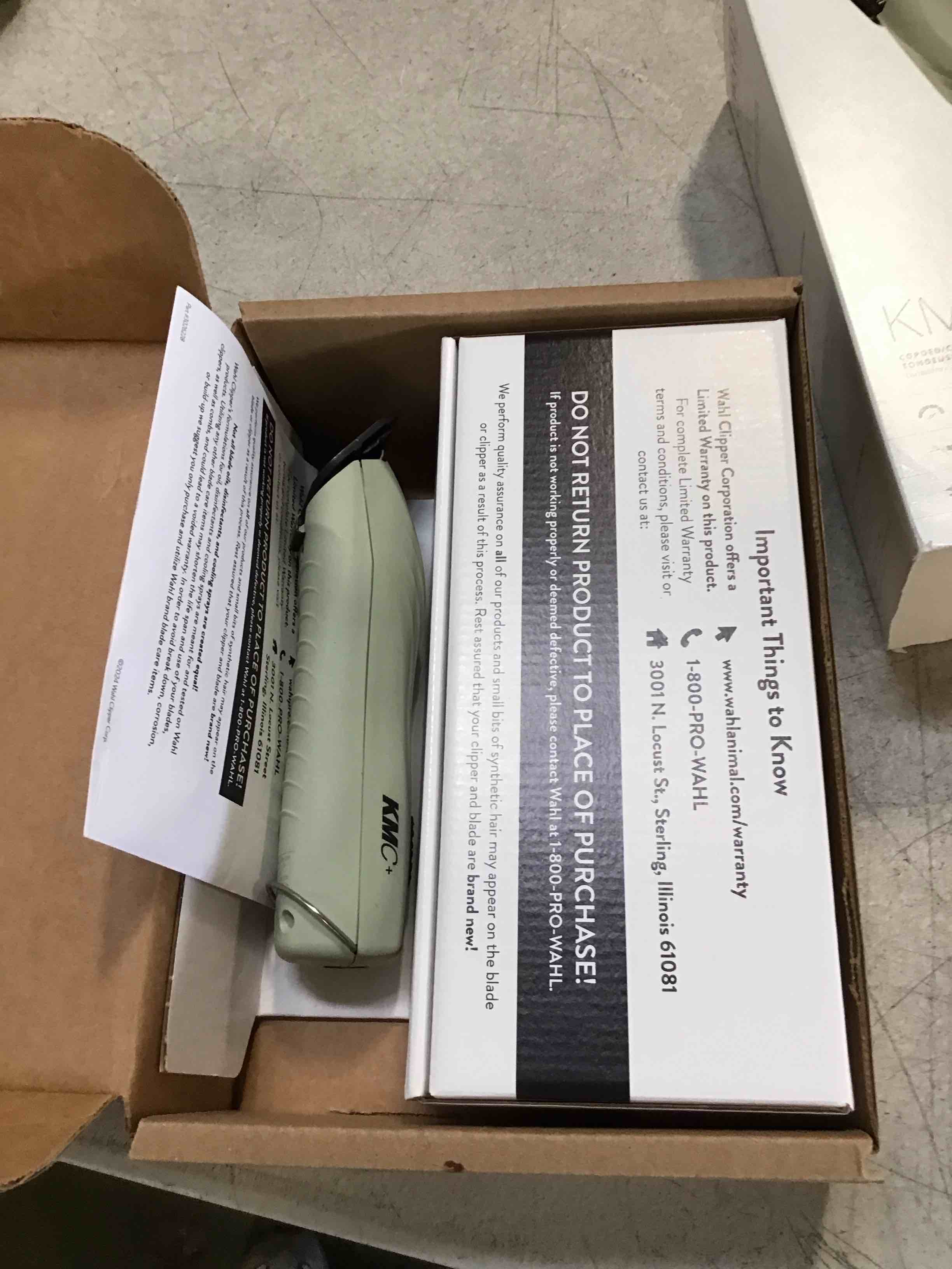 https://s3.amazonaws.com/lotting-images-prod/bidfta/PPE2269840_1745952466320.jpeg