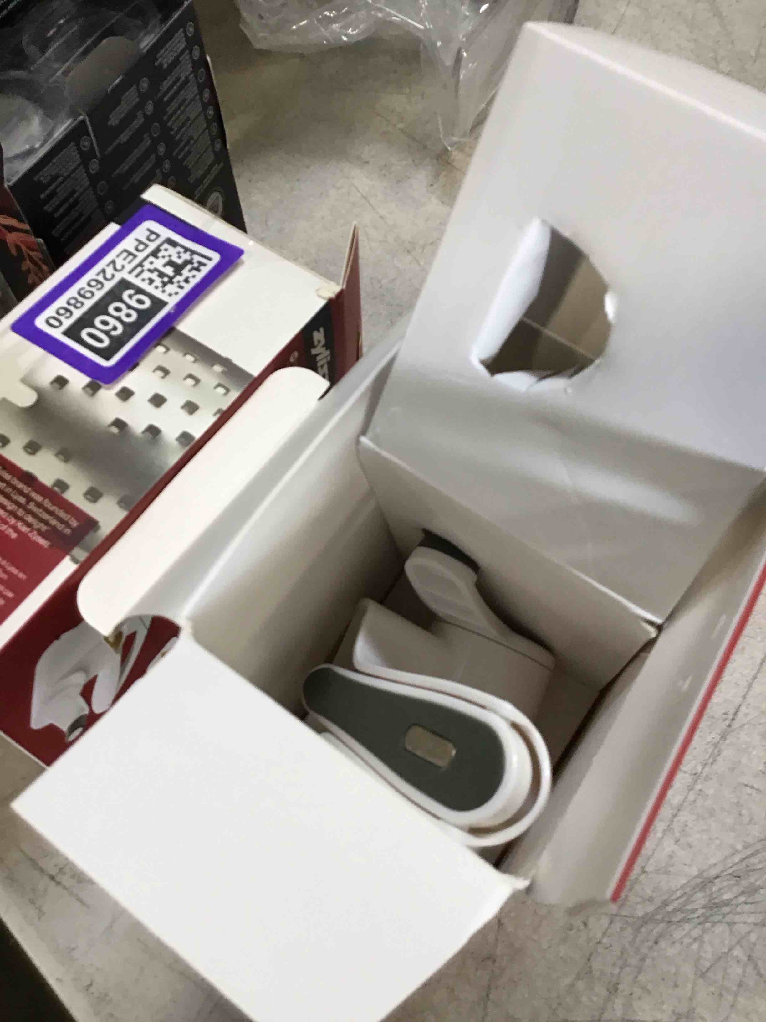 https://s3.amazonaws.com/lotting-images-prod/bidfta/PPE2269860_1745954295571.jpeg
