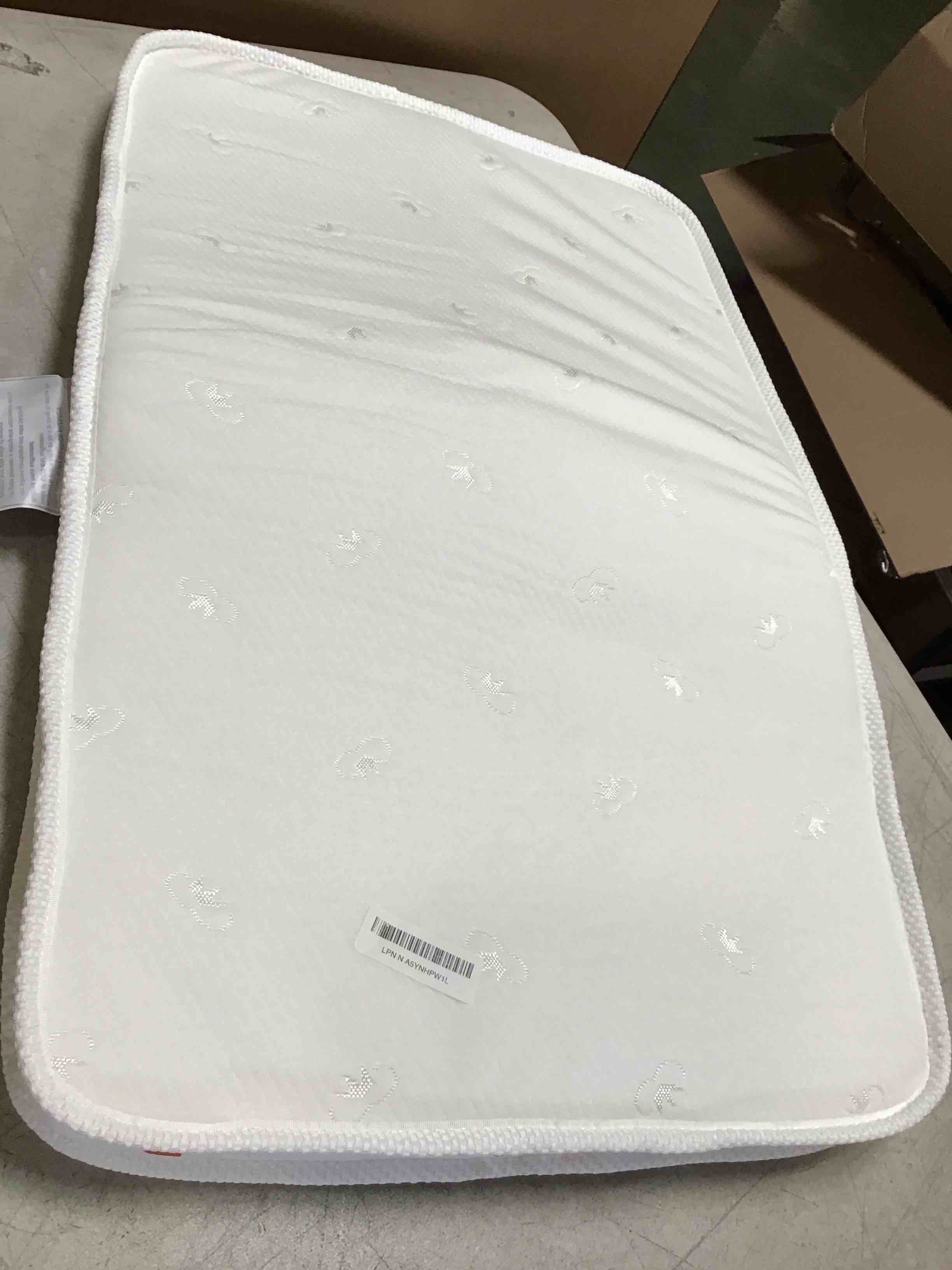 https://s3.amazonaws.com/lotting-images-prod/bidfta/PPE2269953_1746033210268.jpeg
