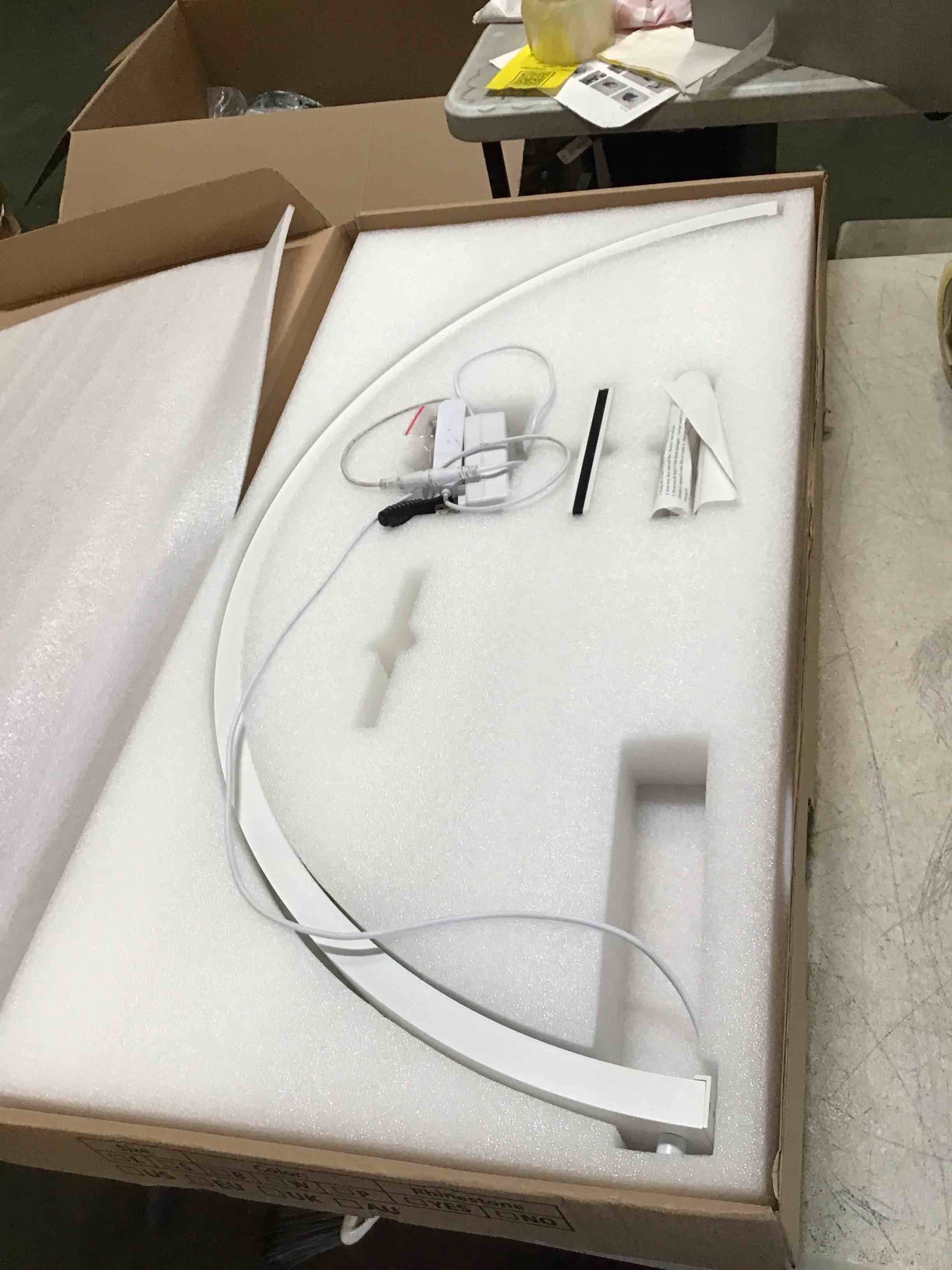 https://s3.amazonaws.com/lotting-images-prod/bidfta/PPE2269991_1746041634227.jpeg