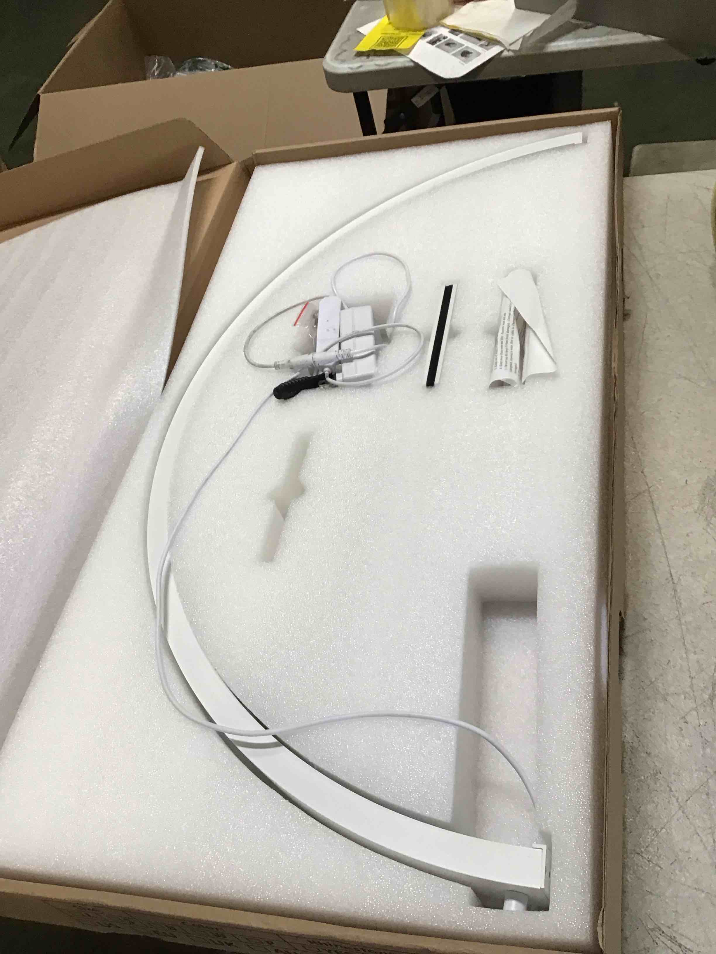 https://s3.amazonaws.com/lotting-images-prod/bidfta/PPE2269991_1746041635631.jpeg