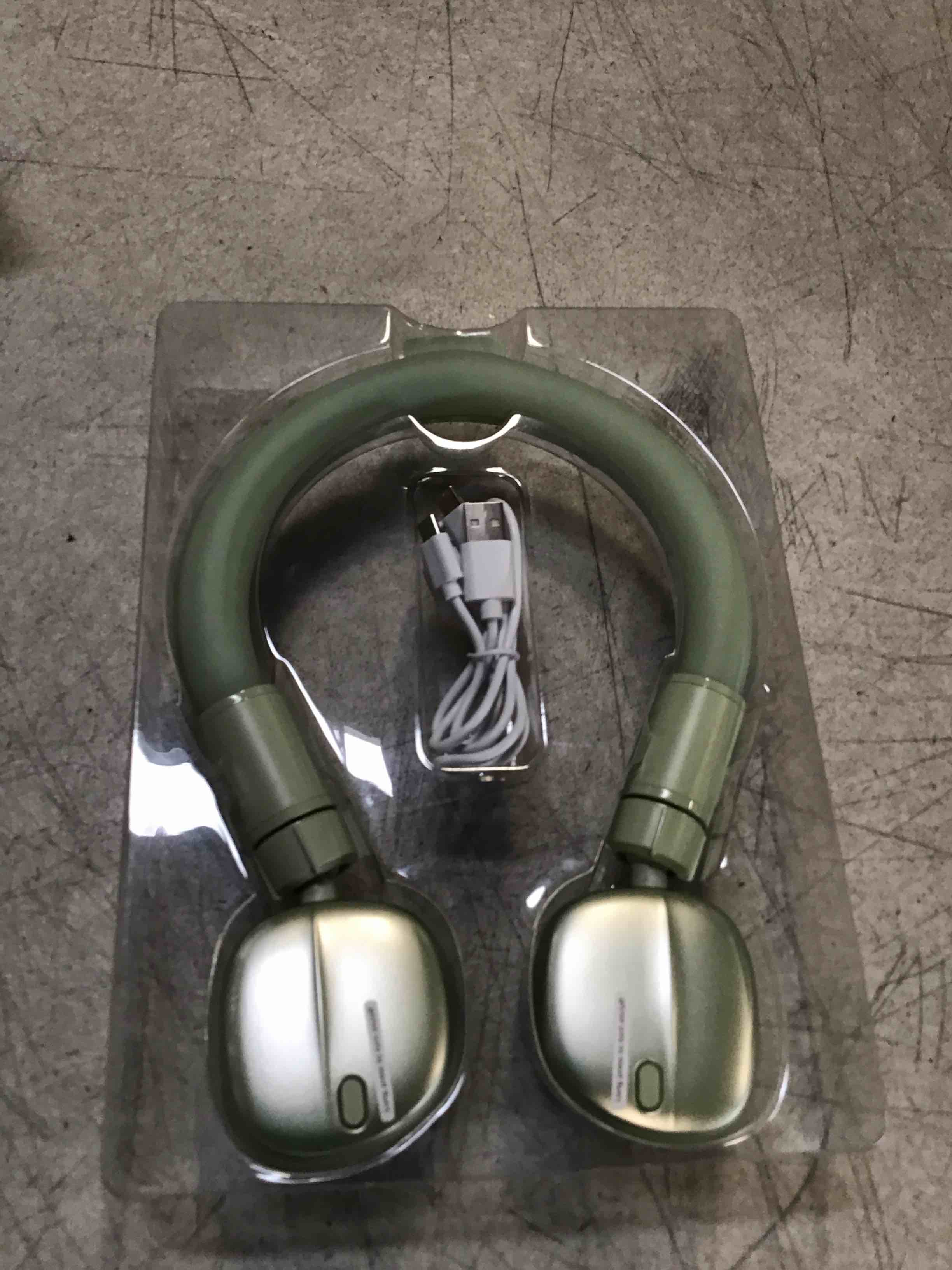 https://s3.amazonaws.com/lotting-images-prod/bidfta/PPE2270070_1746193945911.jpeg