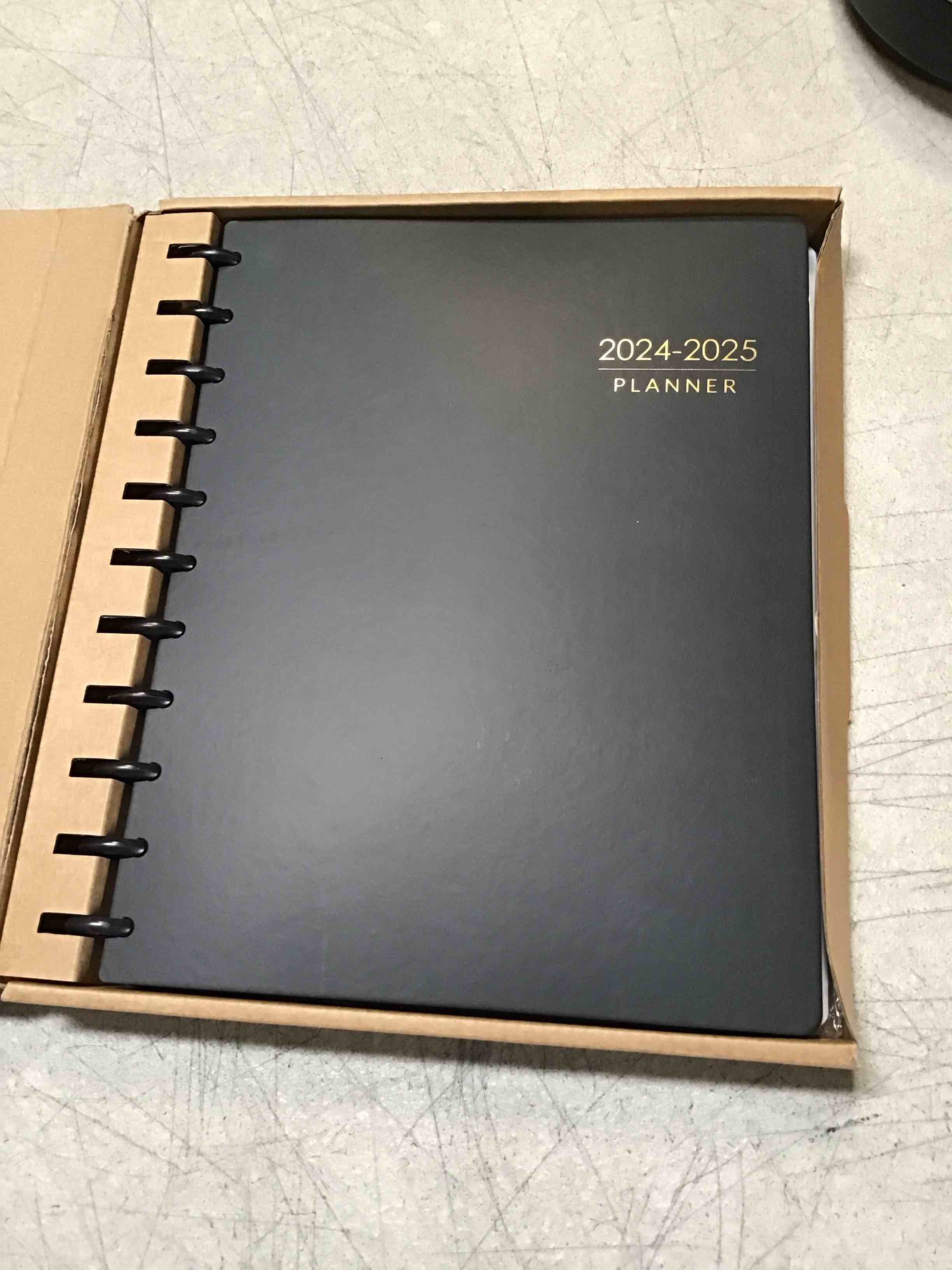 https://s3.amazonaws.com/lotting-images-prod/bidfta/PPE2270173_1746198270749.jpeg