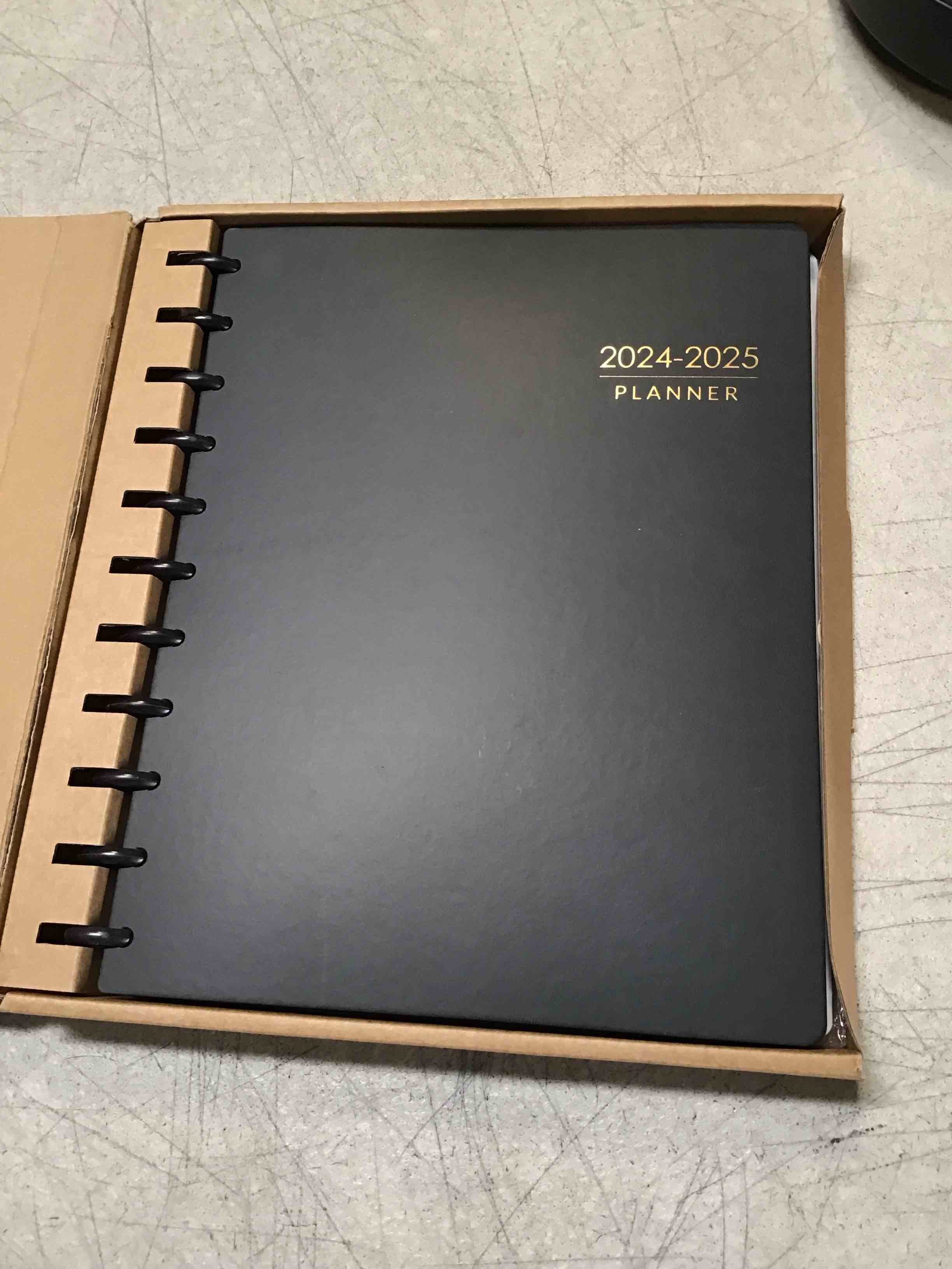 https://s3.amazonaws.com/lotting-images-prod/bidfta/PPE2270173_1746198271828.jpeg