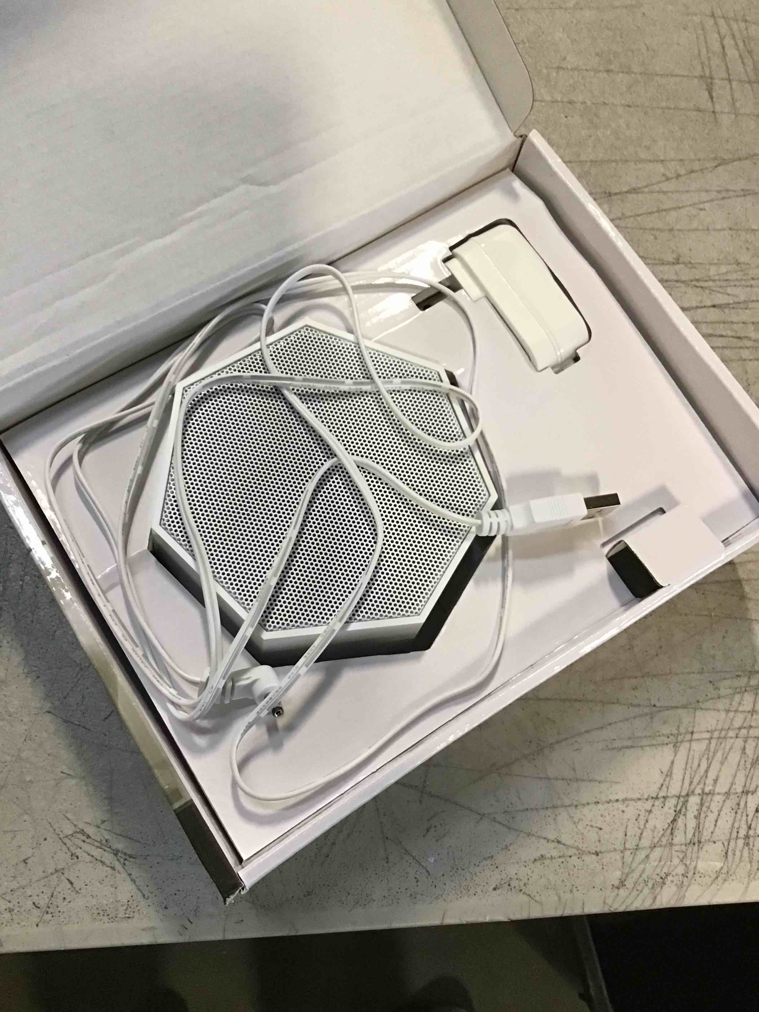 https://s3.amazonaws.com/lotting-images-prod/bidfta/PPE2270386_1746535008219.jpeg