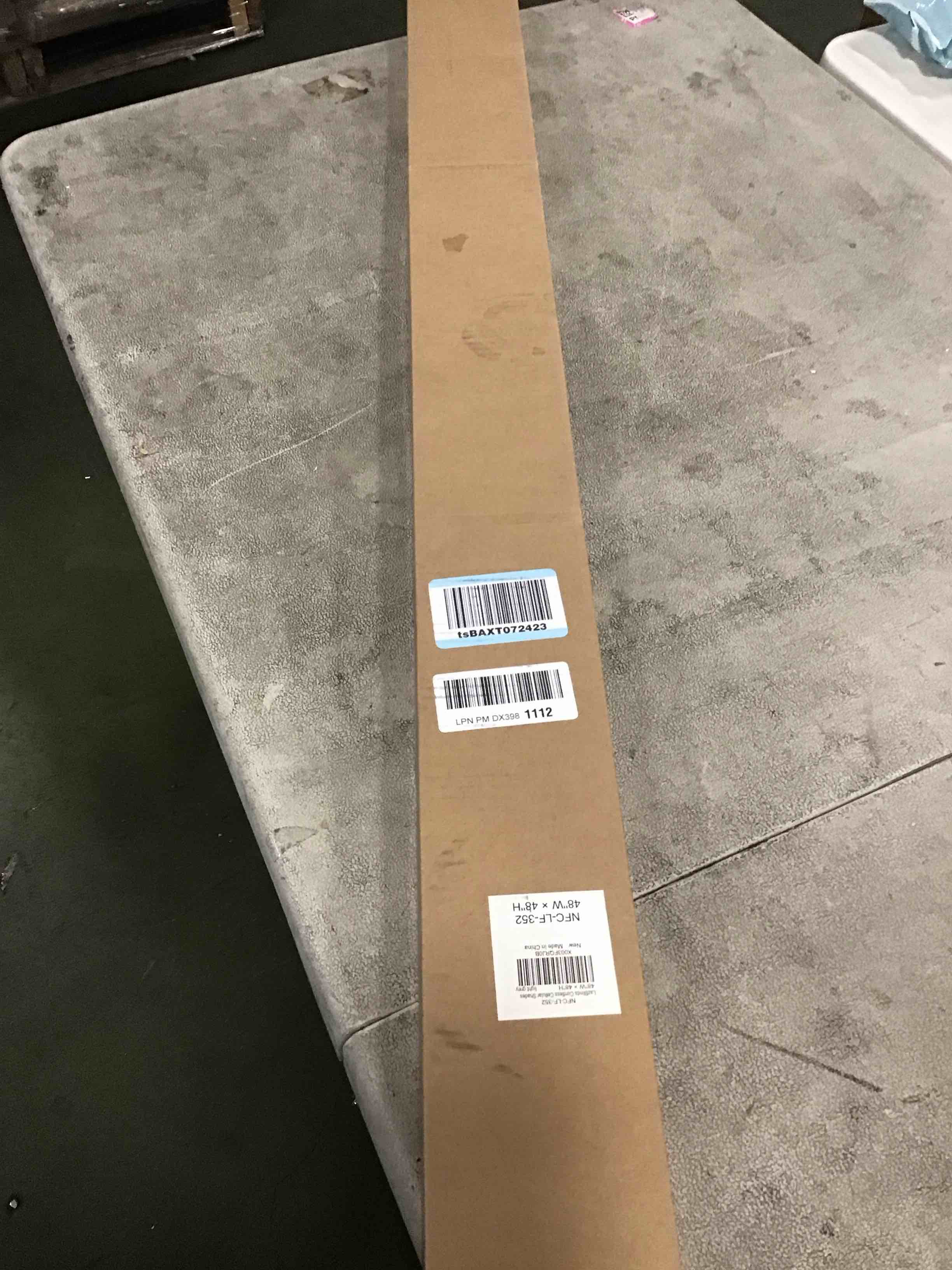 https://s3.amazonaws.com/lotting-images-prod/bidfta/PPE2270798_1747398102059.jpeg