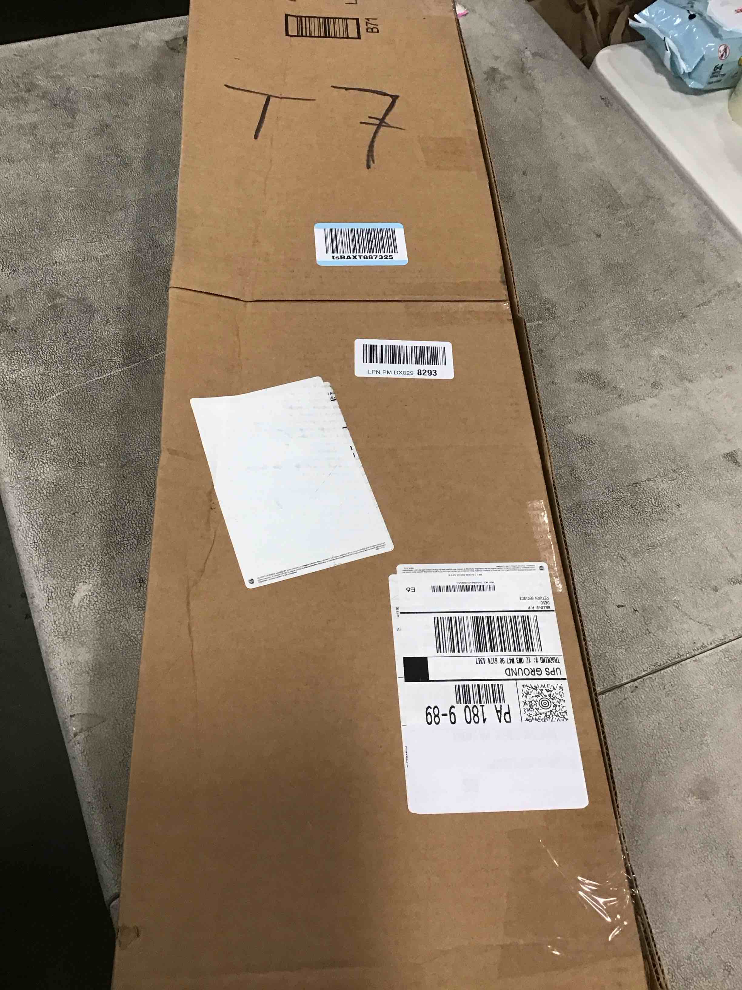 https://s3.amazonaws.com/lotting-images-prod/bidfta/PPE2270808_1747399310018.jpeg