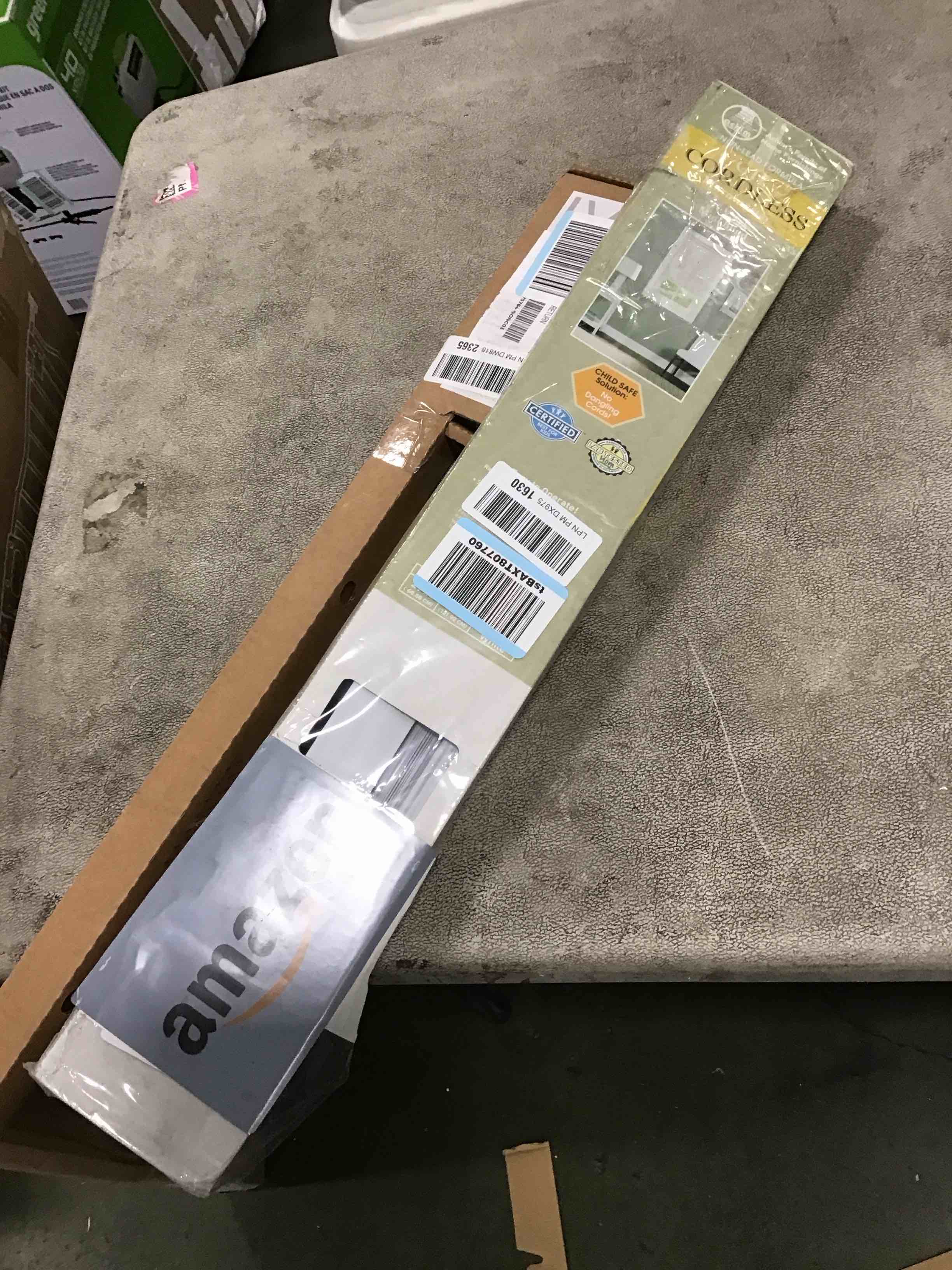 https://s3.amazonaws.com/lotting-images-prod/bidfta/PPE2270844_1747405790904.jpeg