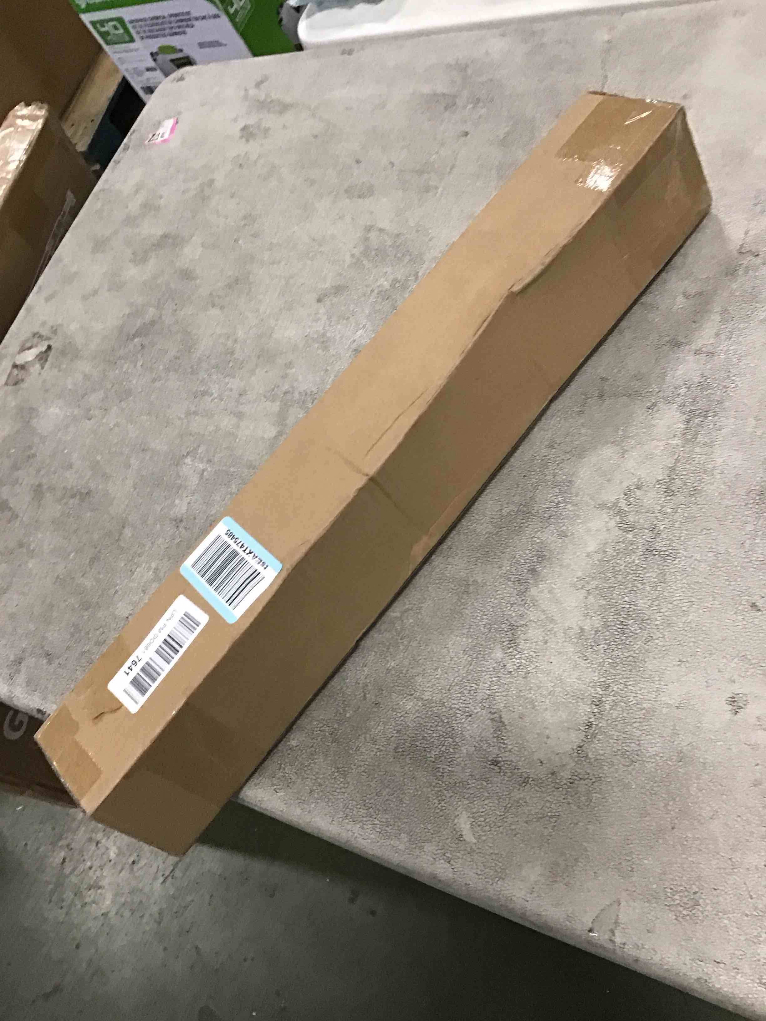 https://s3.amazonaws.com/lotting-images-prod/bidfta/PPE2270848_1747406260738.jpeg