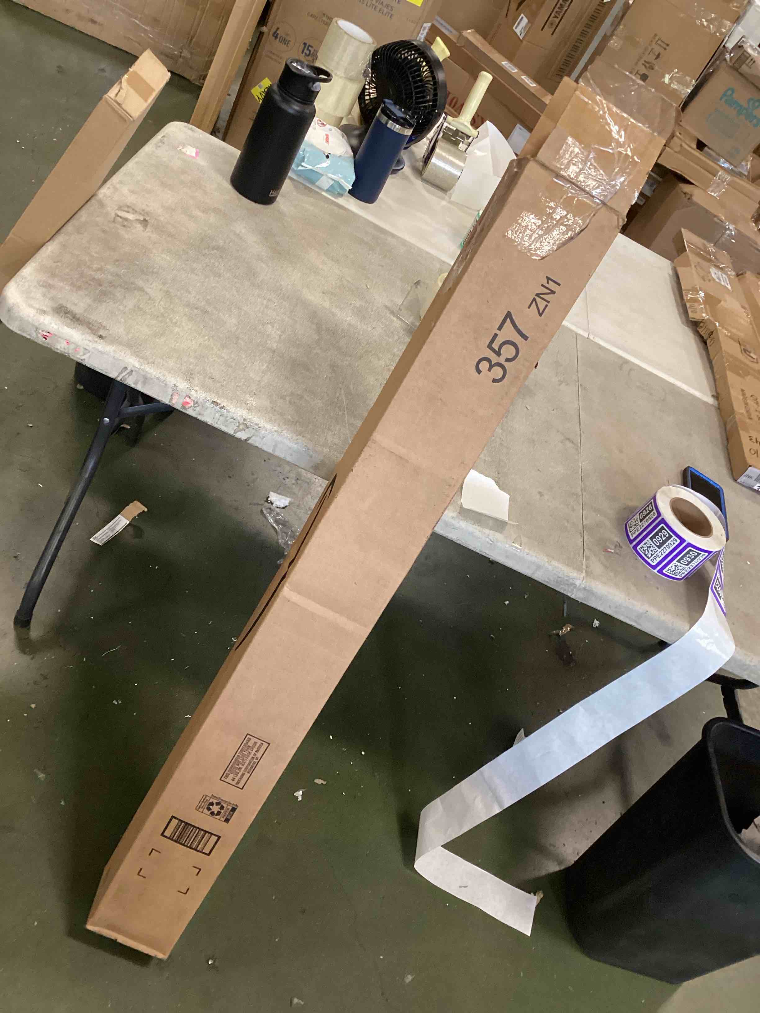 https://s3.amazonaws.com/lotting-images-prod/bidfta/PPE2270922_1747667463422.jpeg