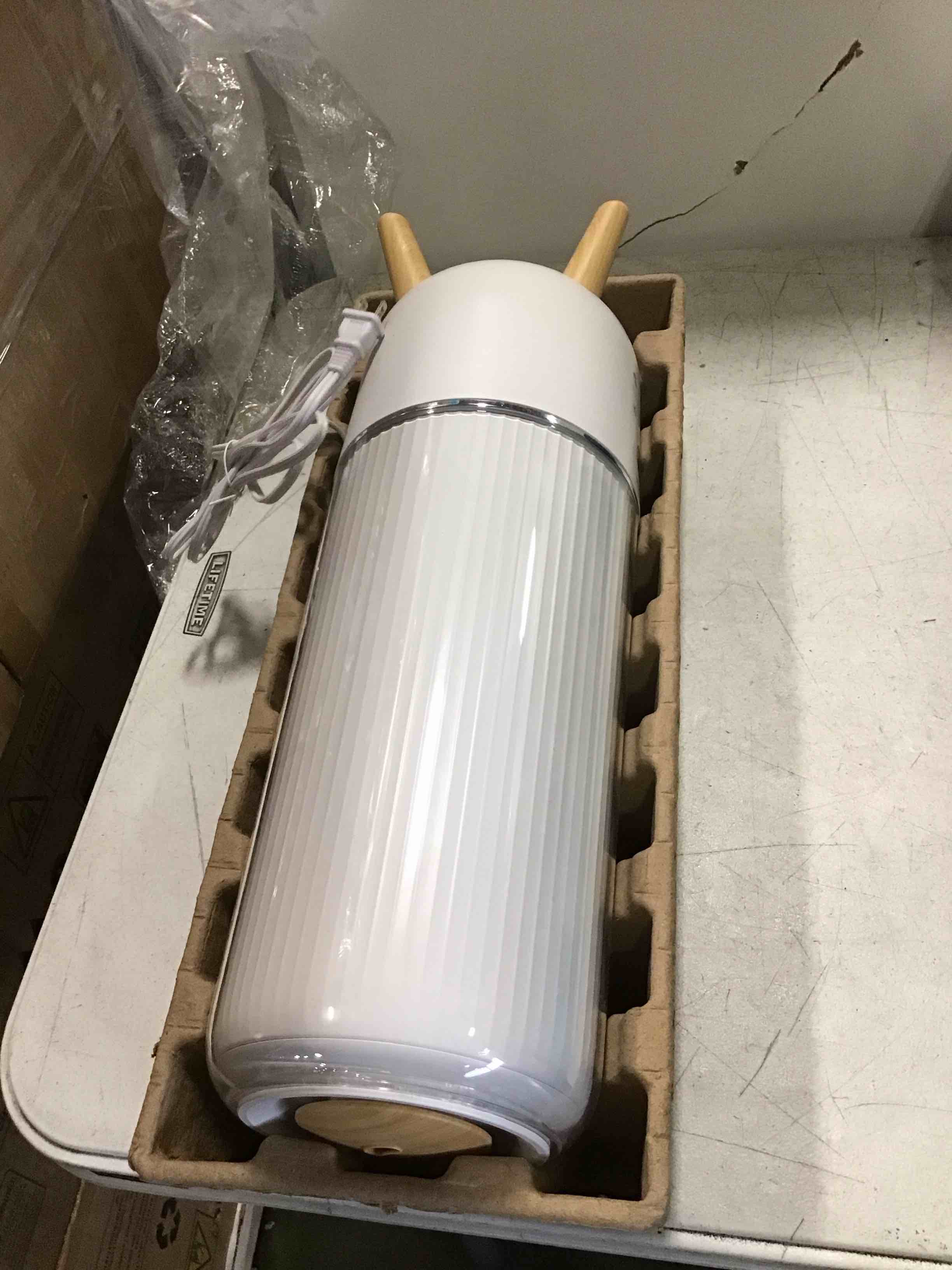 https://s3.amazonaws.com/lotting-images-prod/bidfta/PPE2271283_1747832082794.jpeg