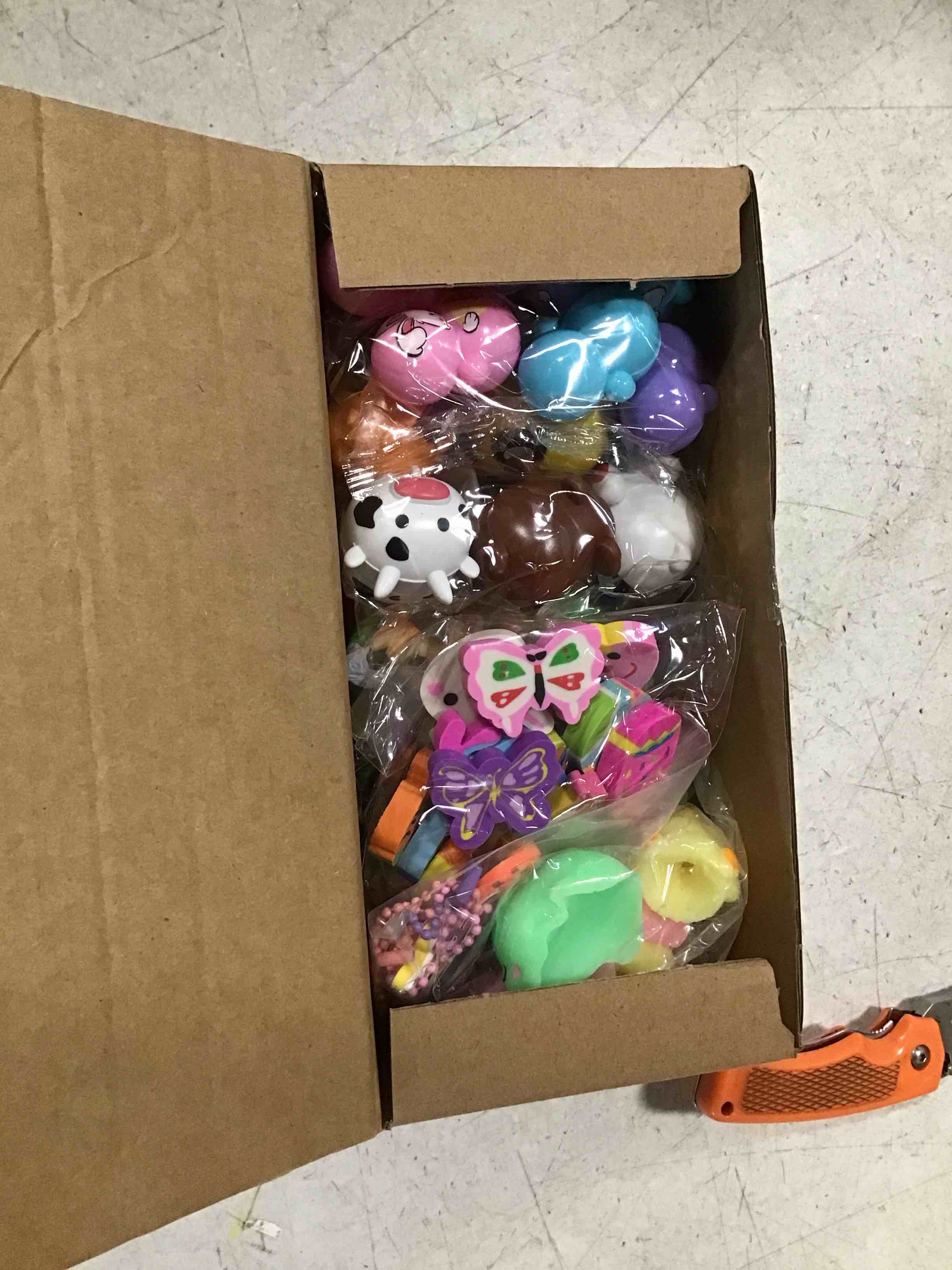https://s3.amazonaws.com/lotting-images-prod/bidfta/PPE2271942_1748357377526.jpeg