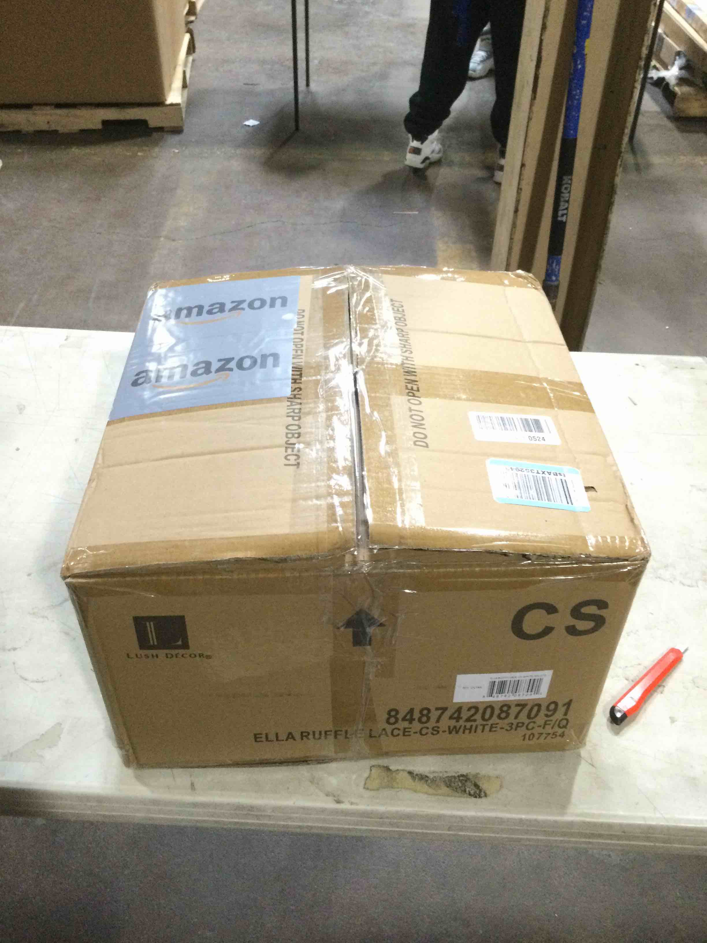 https://s3.amazonaws.com/lotting-images-prod/bidfta/PPE2272134_1741719859152.jpeg