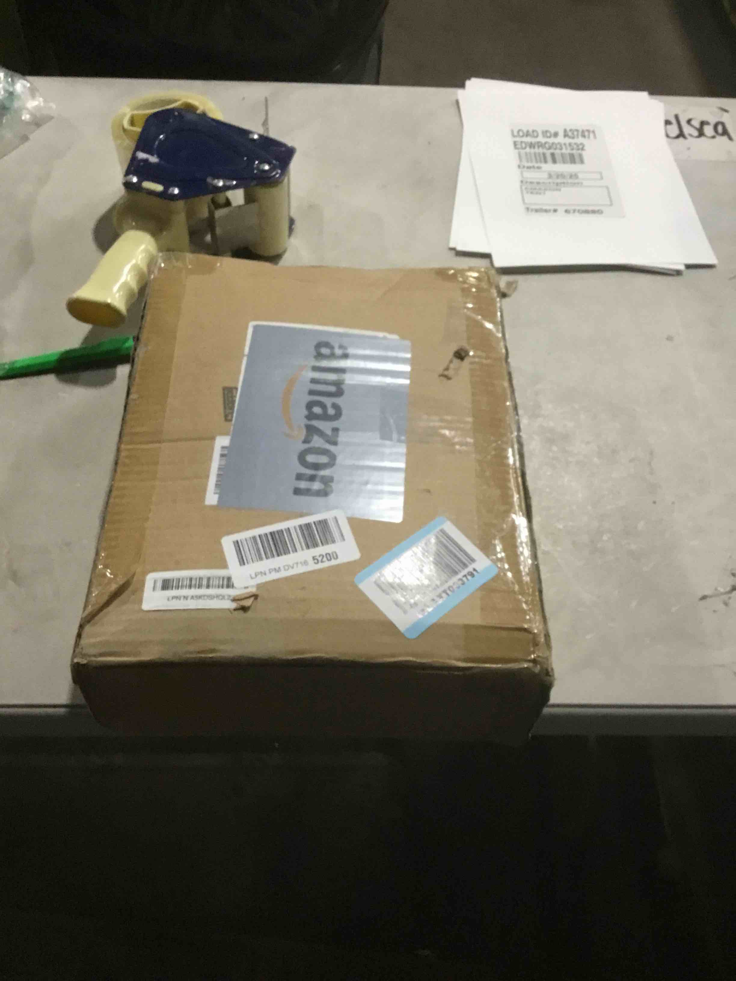 https://s3.amazonaws.com/lotting-images-prod/bidfta/PPE2272568_1742493856442.jpeg