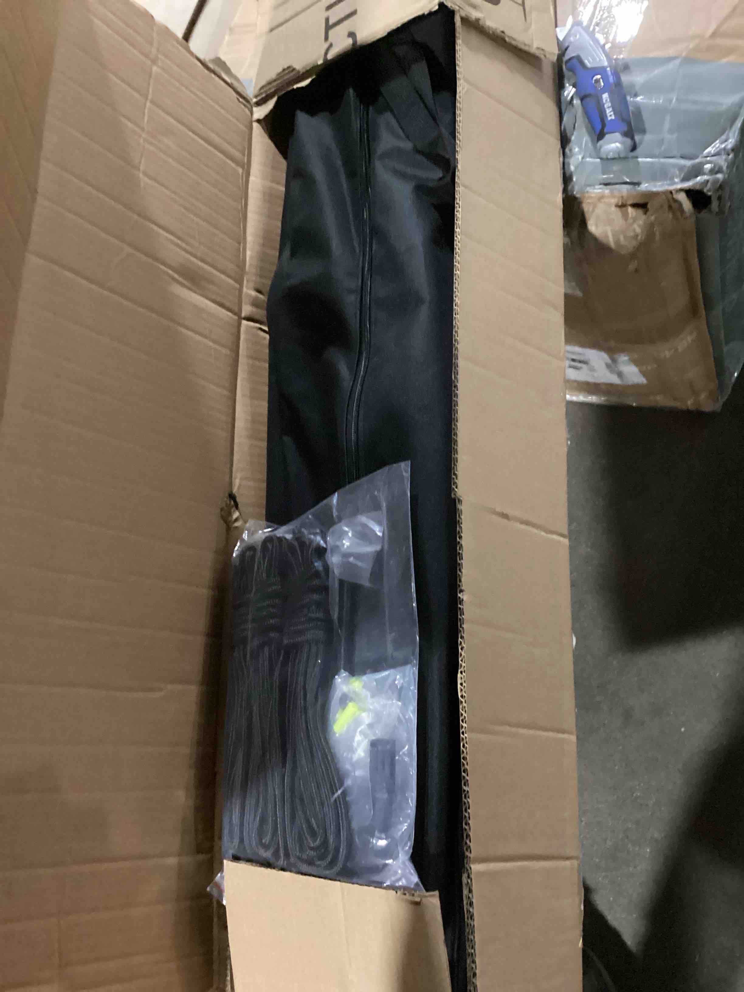 https://s3.amazonaws.com/lotting-images-prod/bidfta/PPE2273290_1744728466271.jpeg