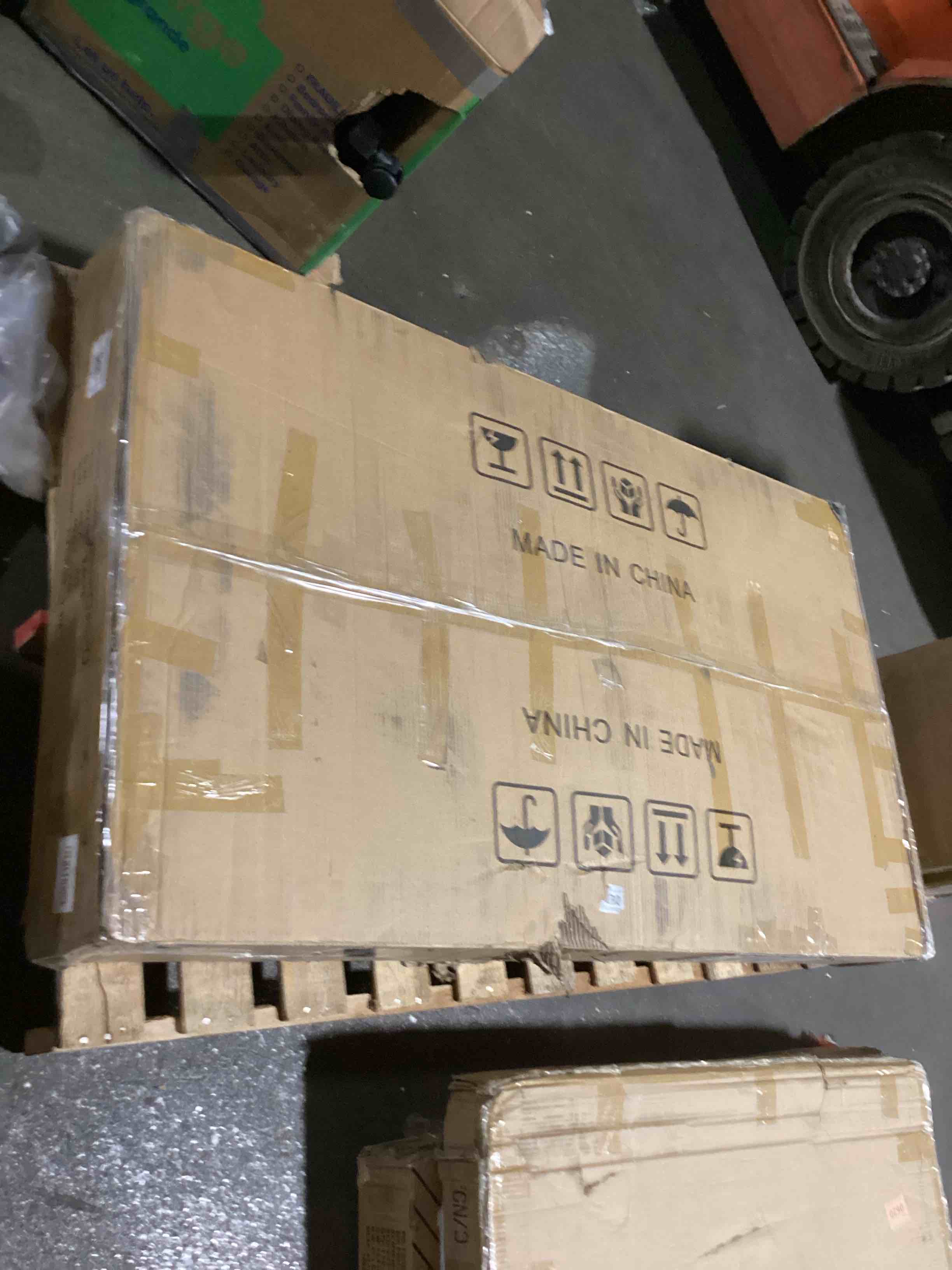 55.1" Dining Table Oval Ash Wood Dining Table