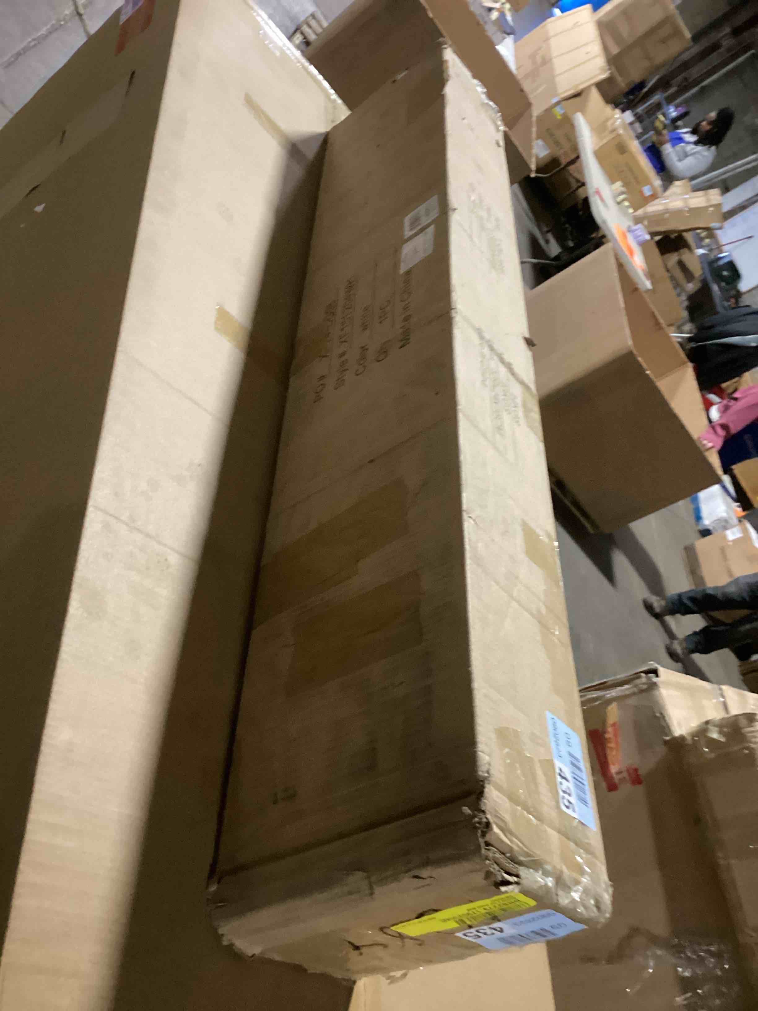 https://s3.amazonaws.com/lotting-images-prod/bidfta/PPE2273425_1744826343207.jpeg