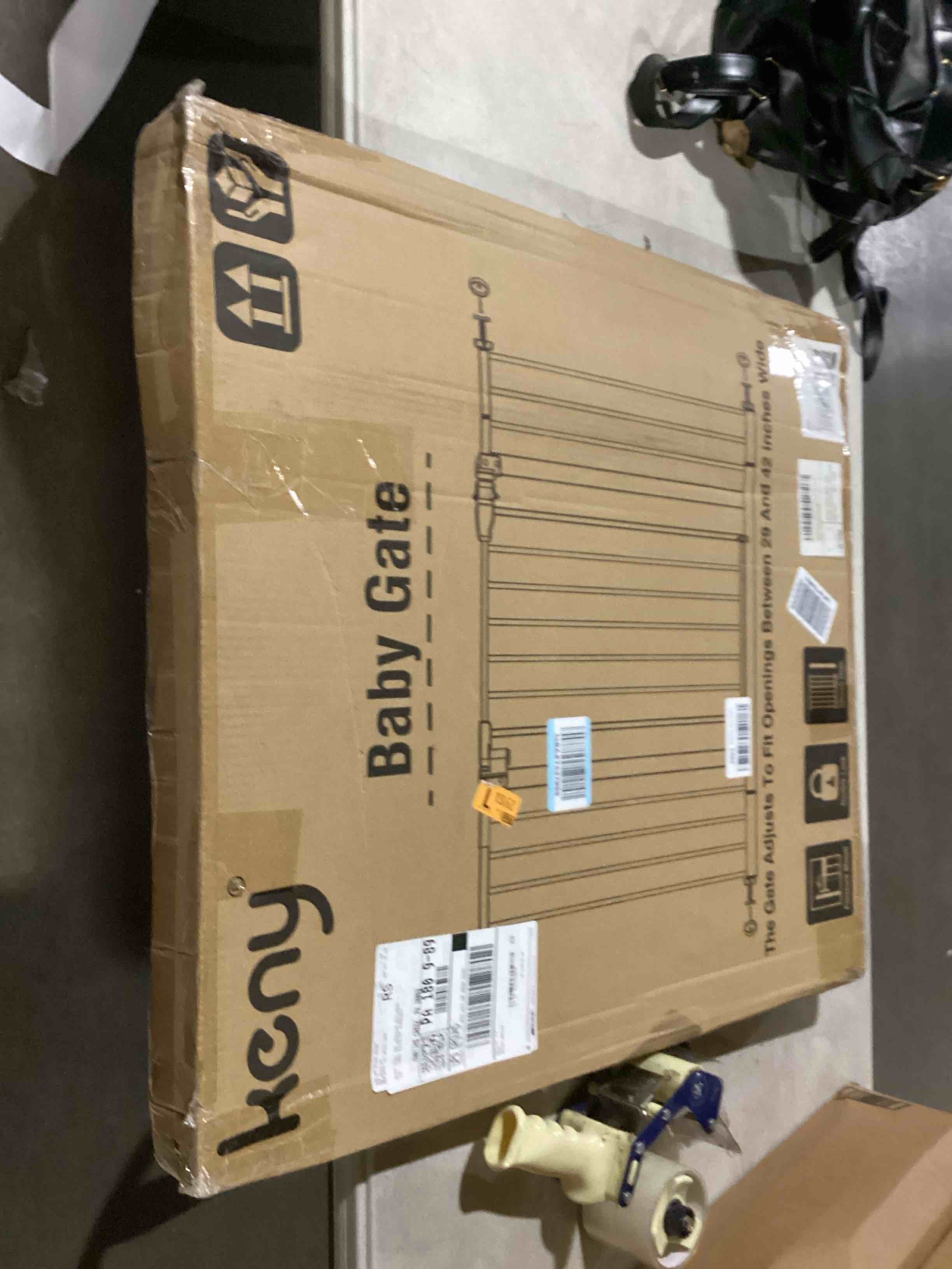 https://s3.amazonaws.com/lotting-images-prod/bidfta/PPE2273655_1745000582792.jpeg