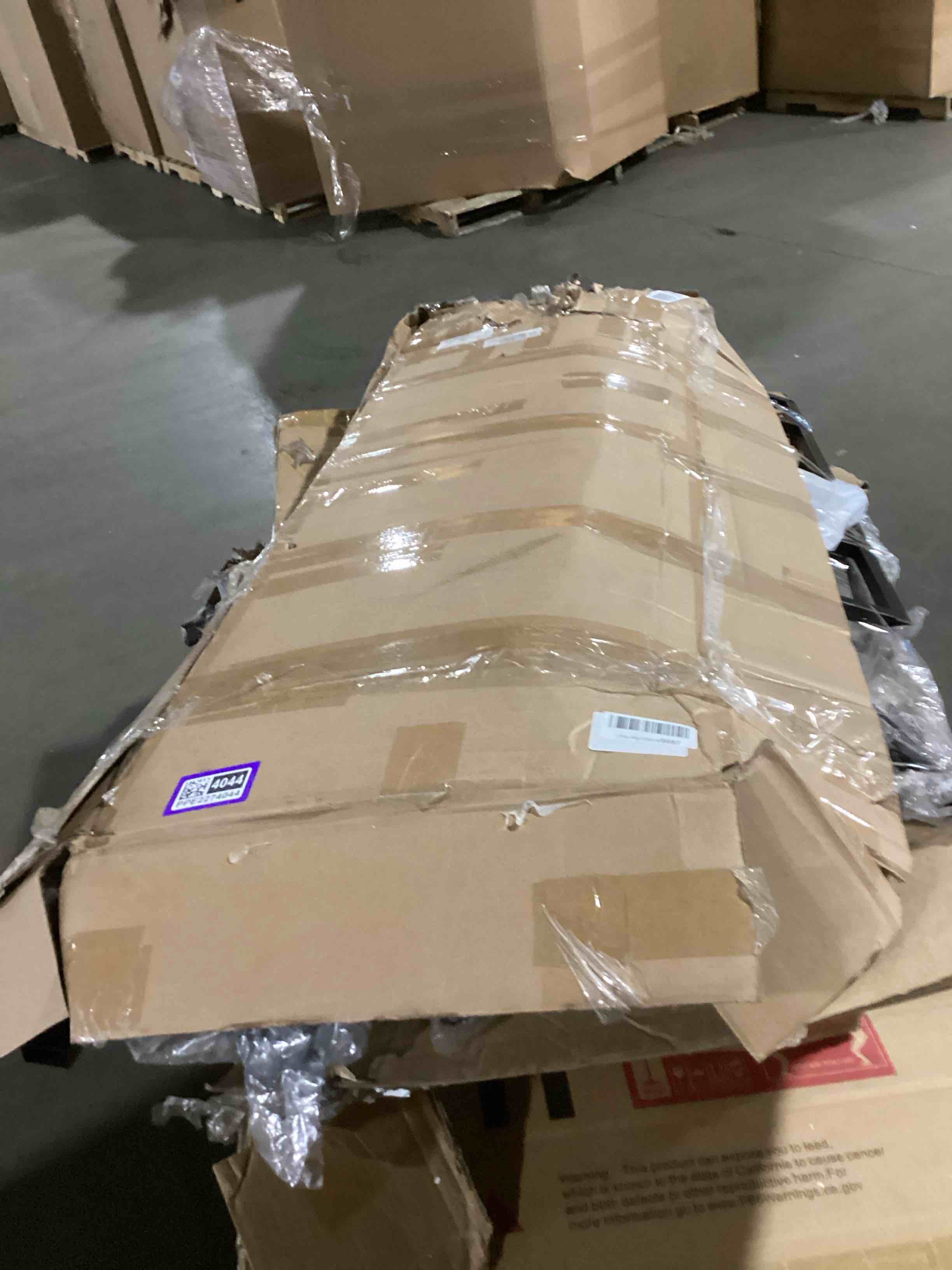 https://s3.amazonaws.com/lotting-images-prod/bidfta/PPE2274044_1745497034859.jpeg