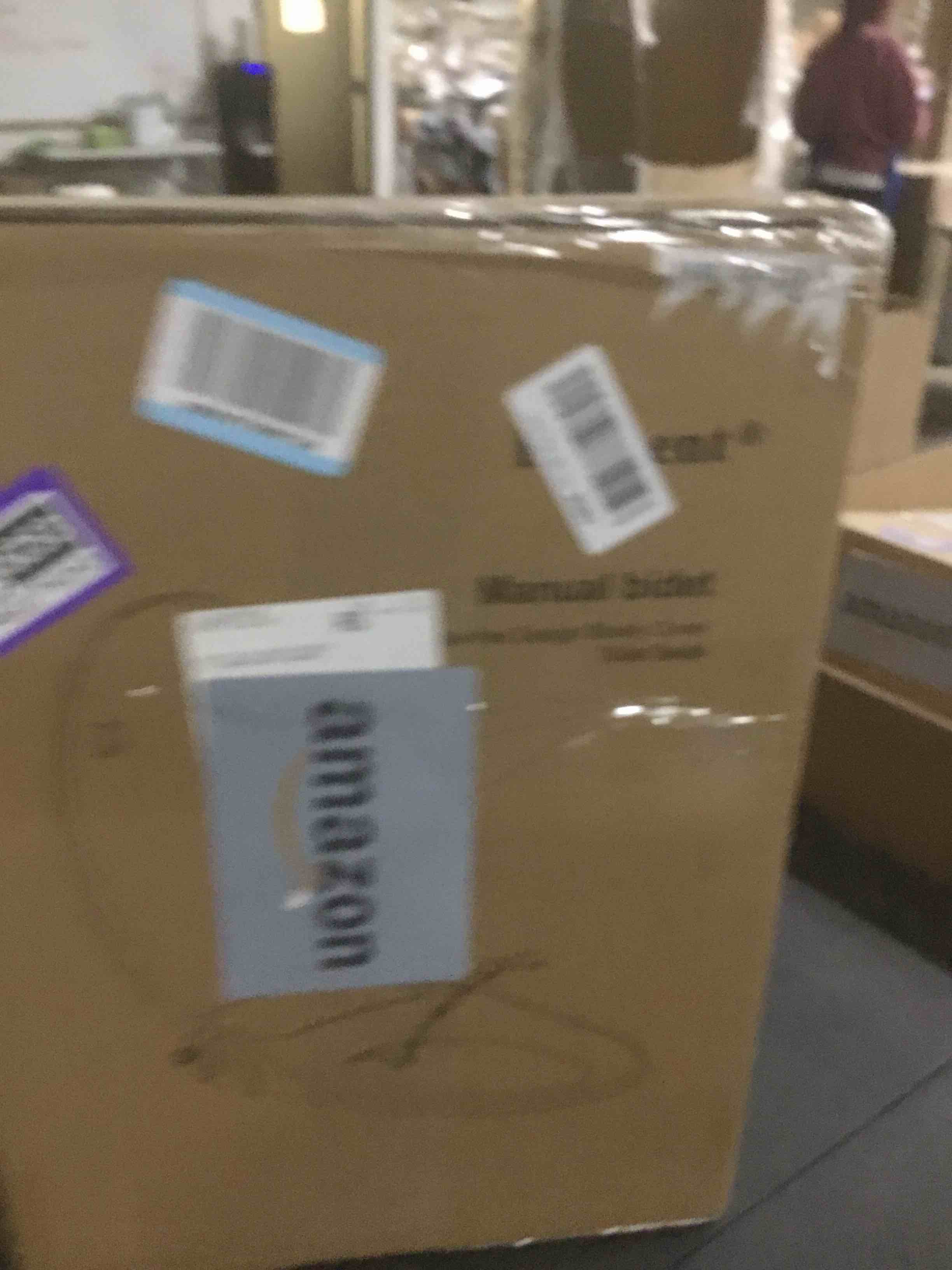 https://s3.amazonaws.com/lotting-images-prod/bidfta/PPE2275253_1741804066654.jpeg