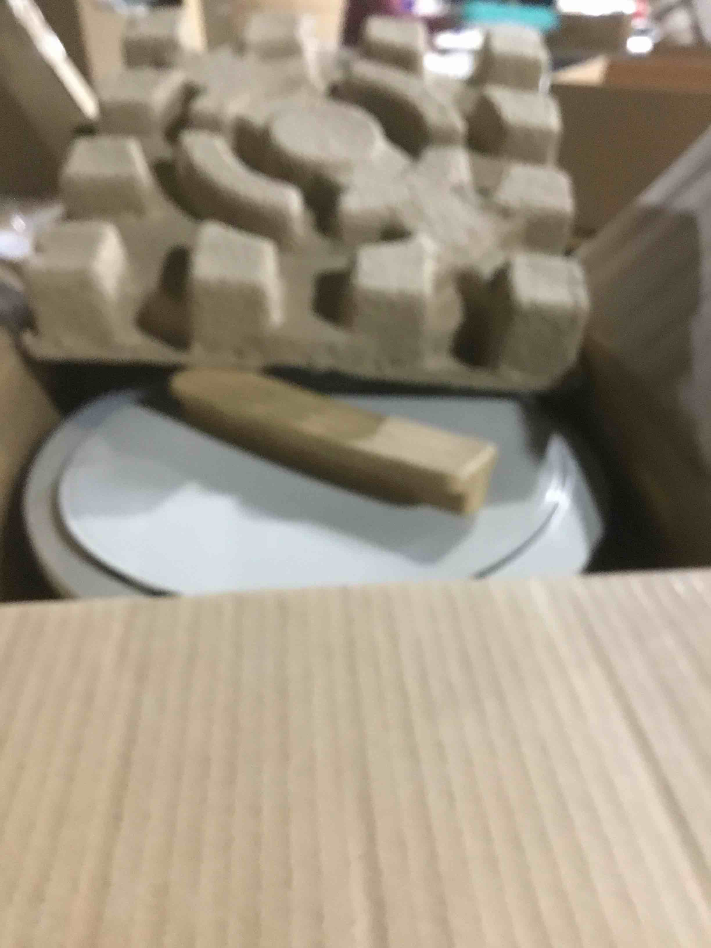 https://s3.amazonaws.com/lotting-images-prod/bidfta/PPE2275261_1741805448326.jpeg