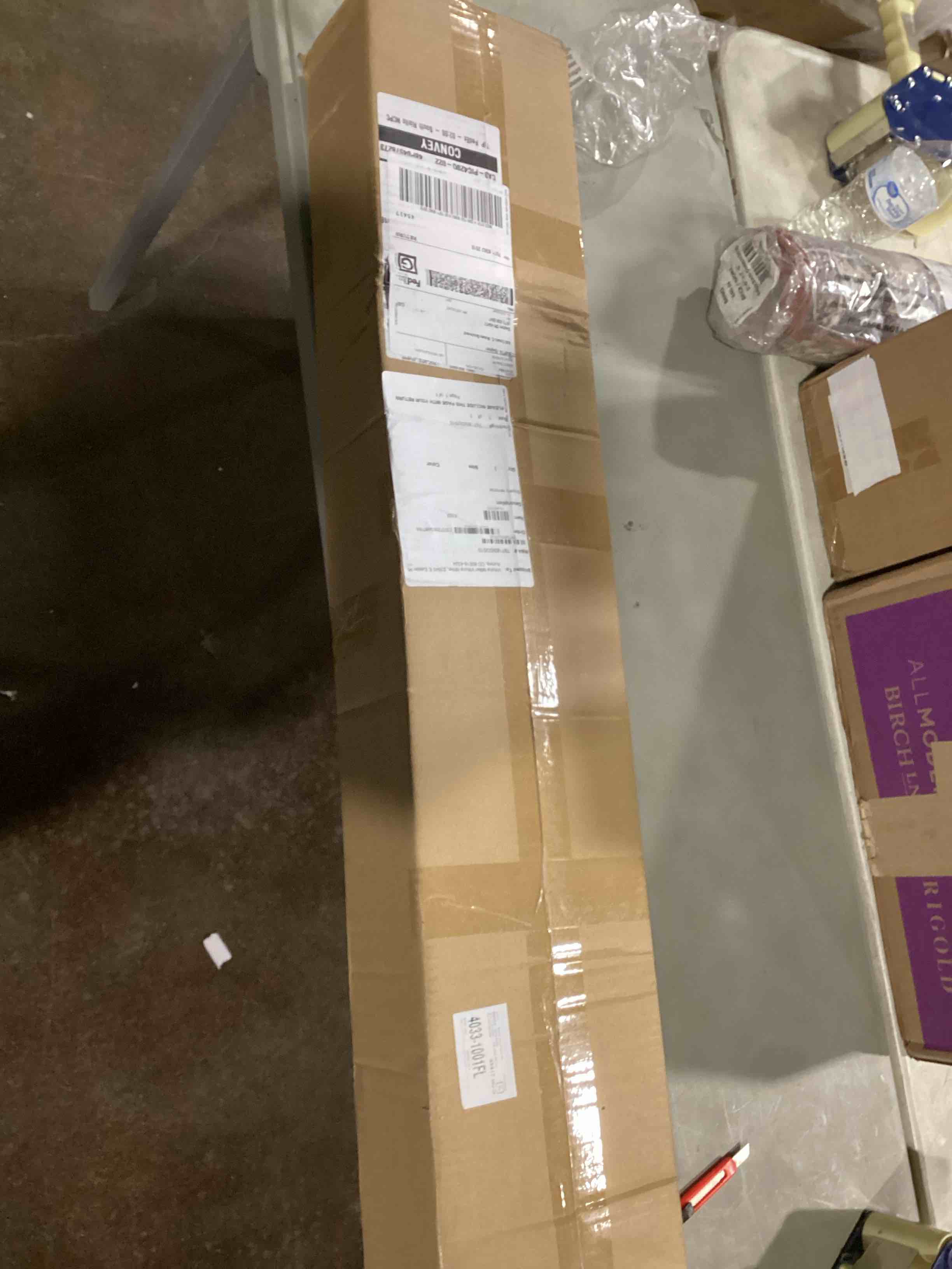https://s3.amazonaws.com/lotting-images-prod/bidfta/PPE2275461_1742393744566.jpeg