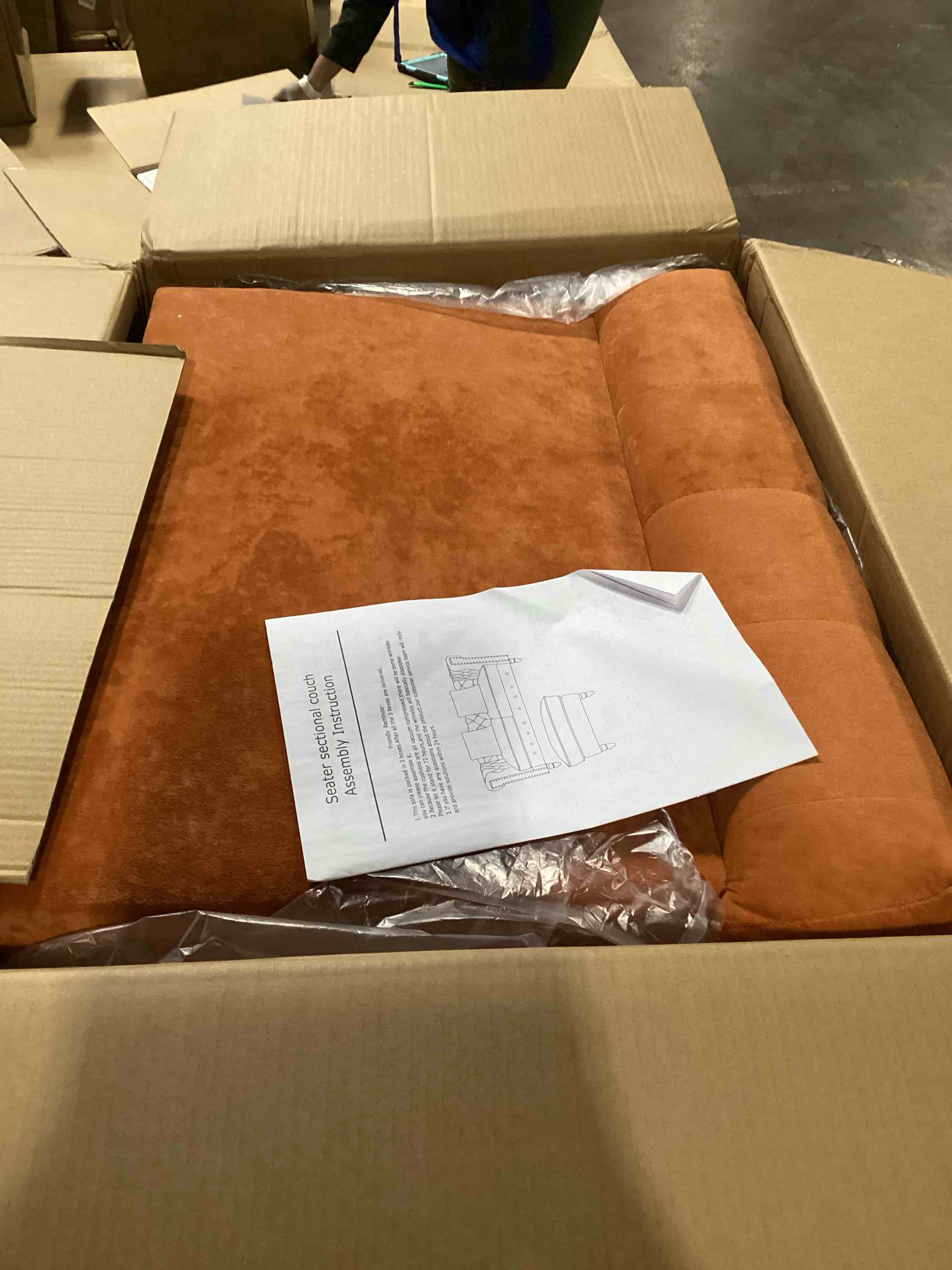 https://s3.amazonaws.com/lotting-images-prod/bidfta/PPE2275480_1742401738835.jpeg