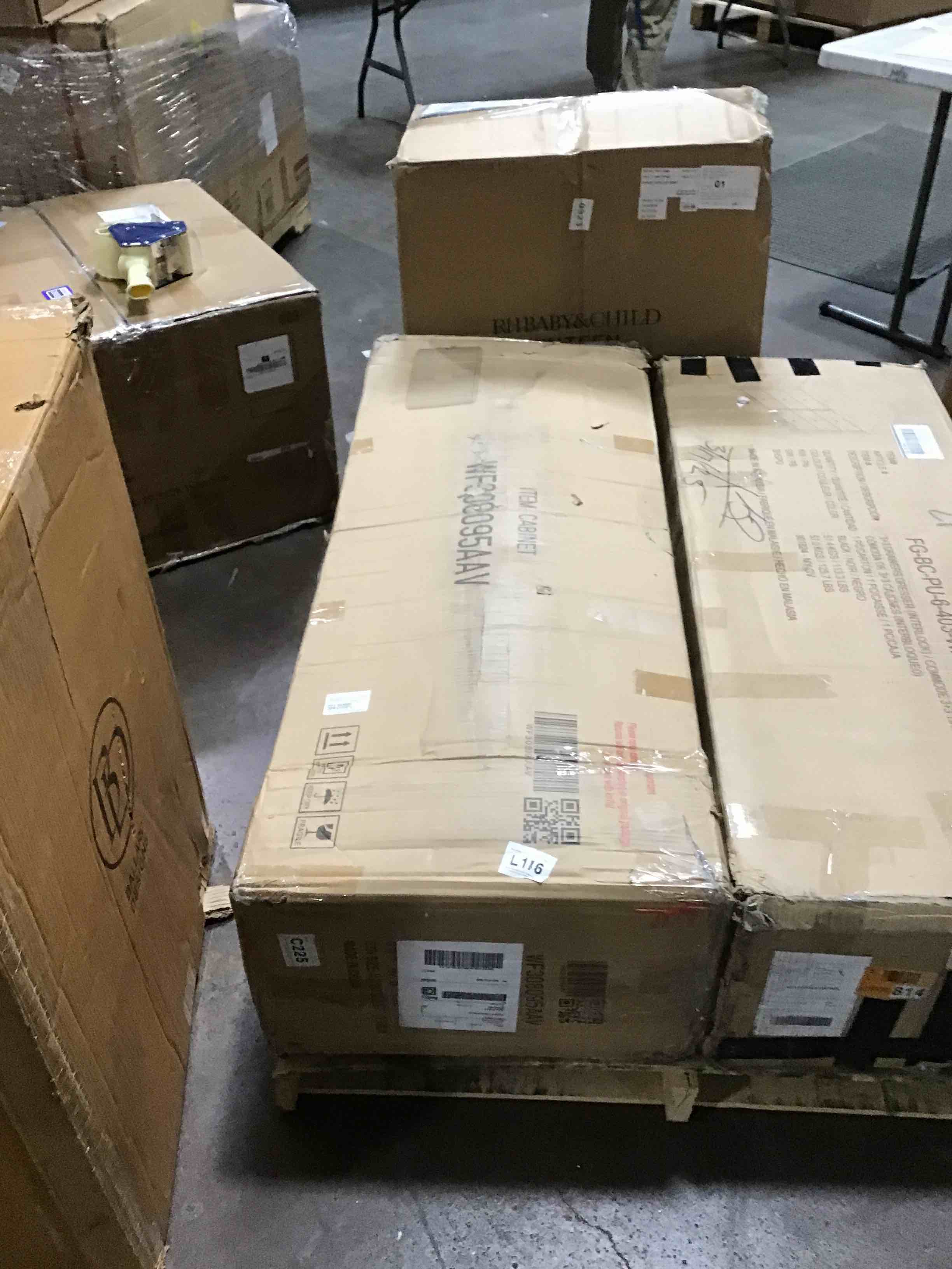 https://s3.amazonaws.com/lotting-images-prod/bidfta/PPE2275990_1743086805924.jpeg