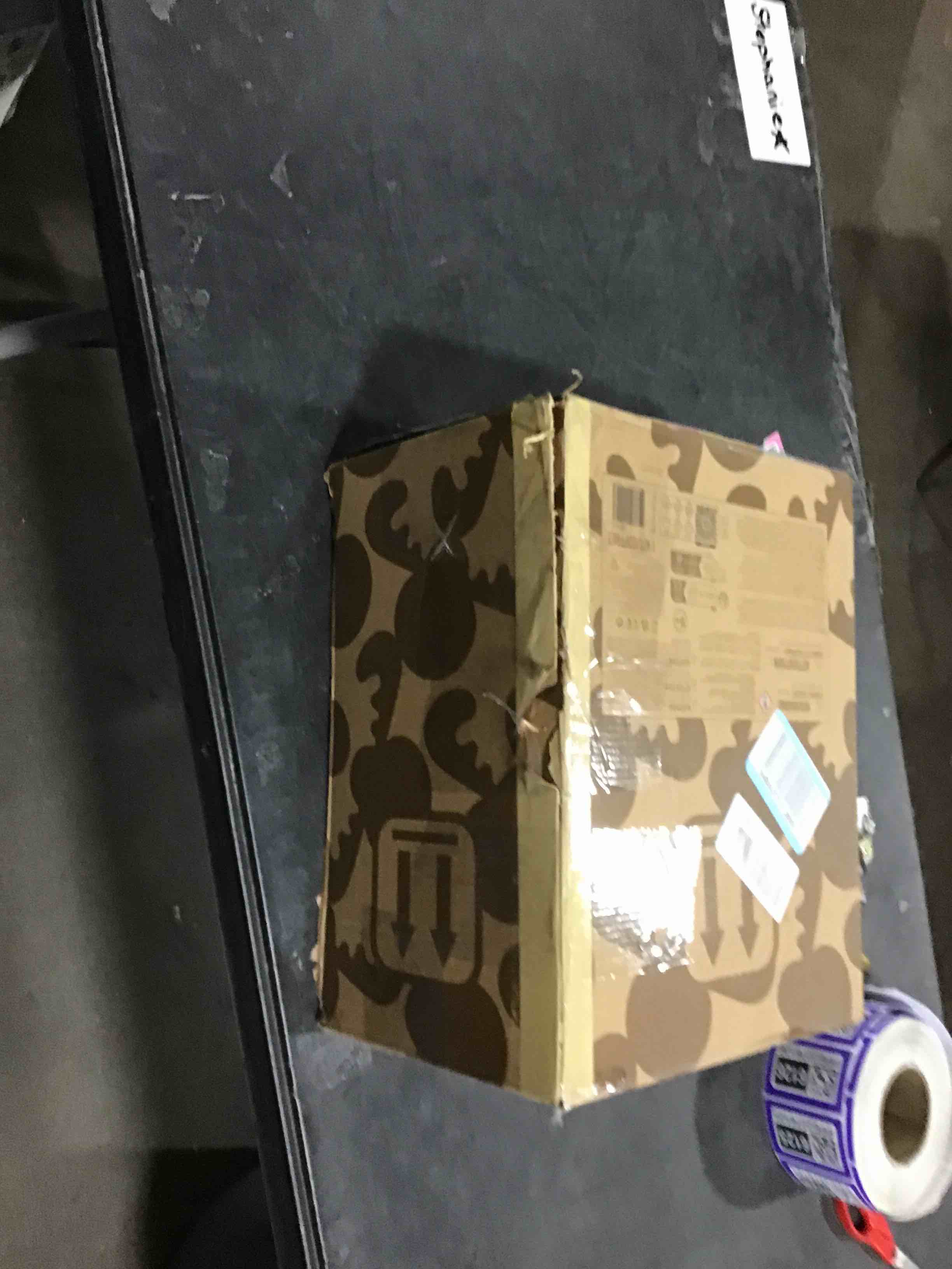 https://s3.amazonaws.com/lotting-images-prod/bidfta/PPE2276114_1743425635036.jpeg