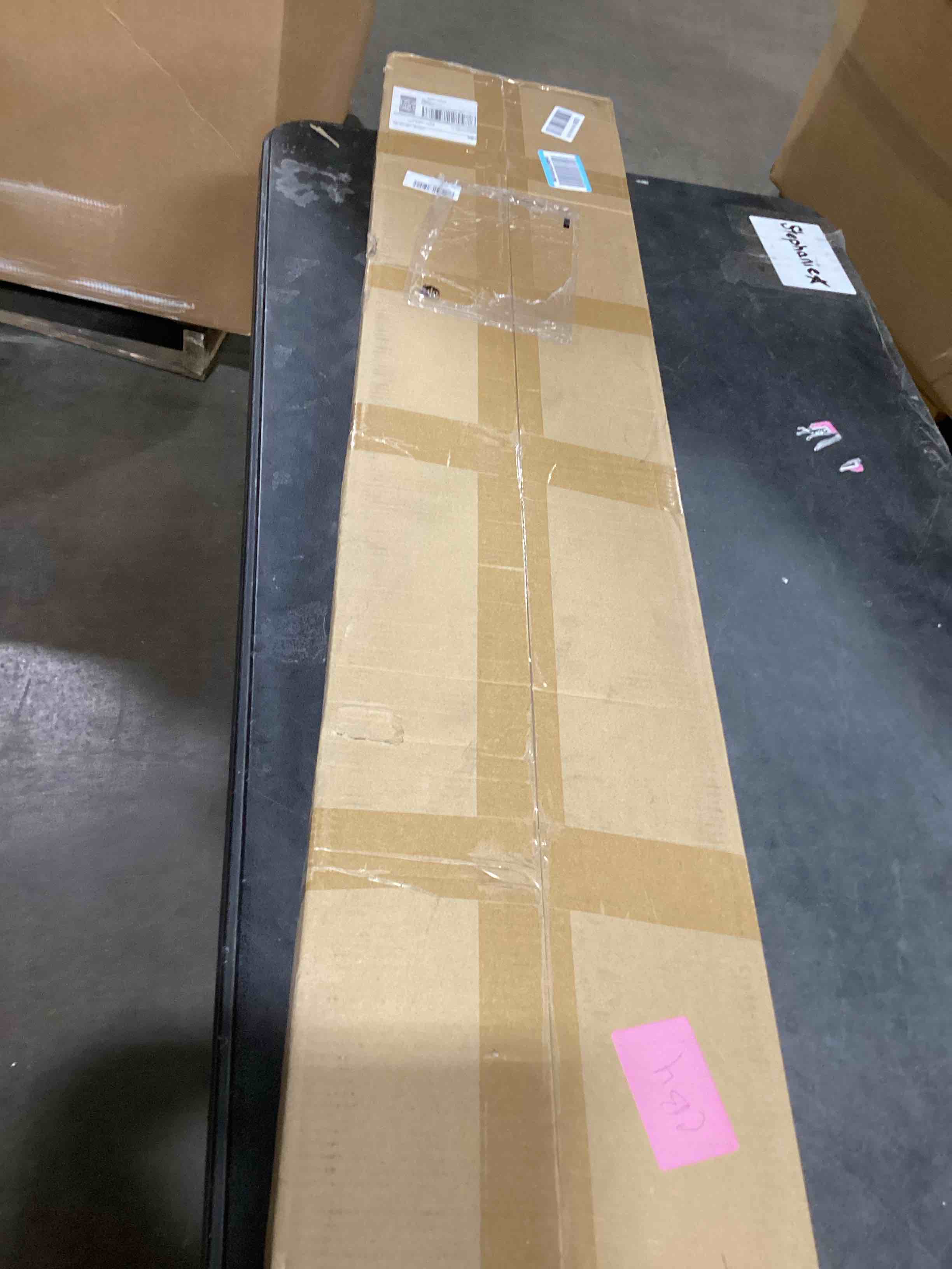 https://s3.amazonaws.com/lotting-images-prod/bidfta/PPE2276523_1743612611368.jpeg