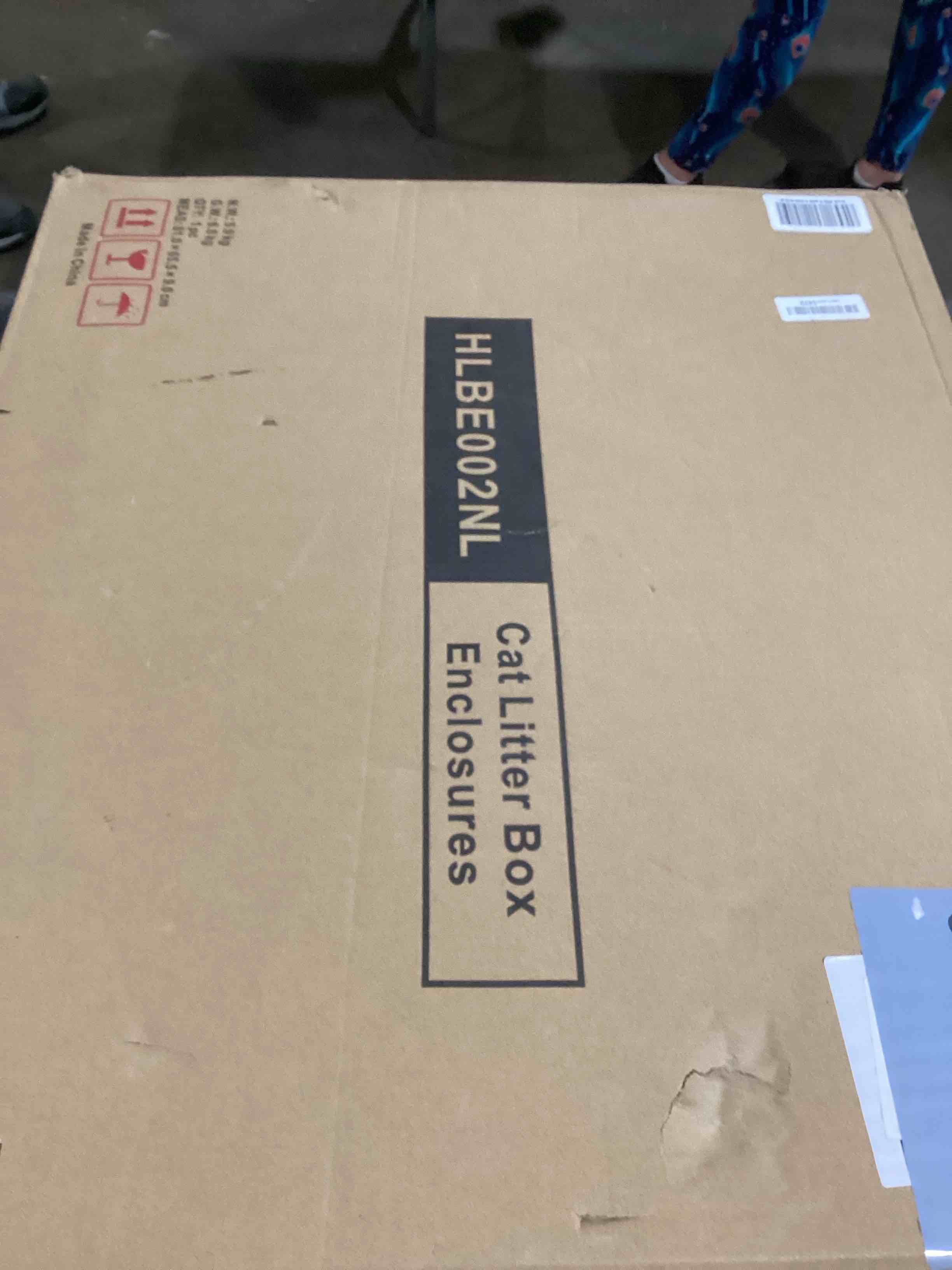 https://s3.amazonaws.com/lotting-images-prod/bidfta/PPE2276568_1743621093040.jpeg