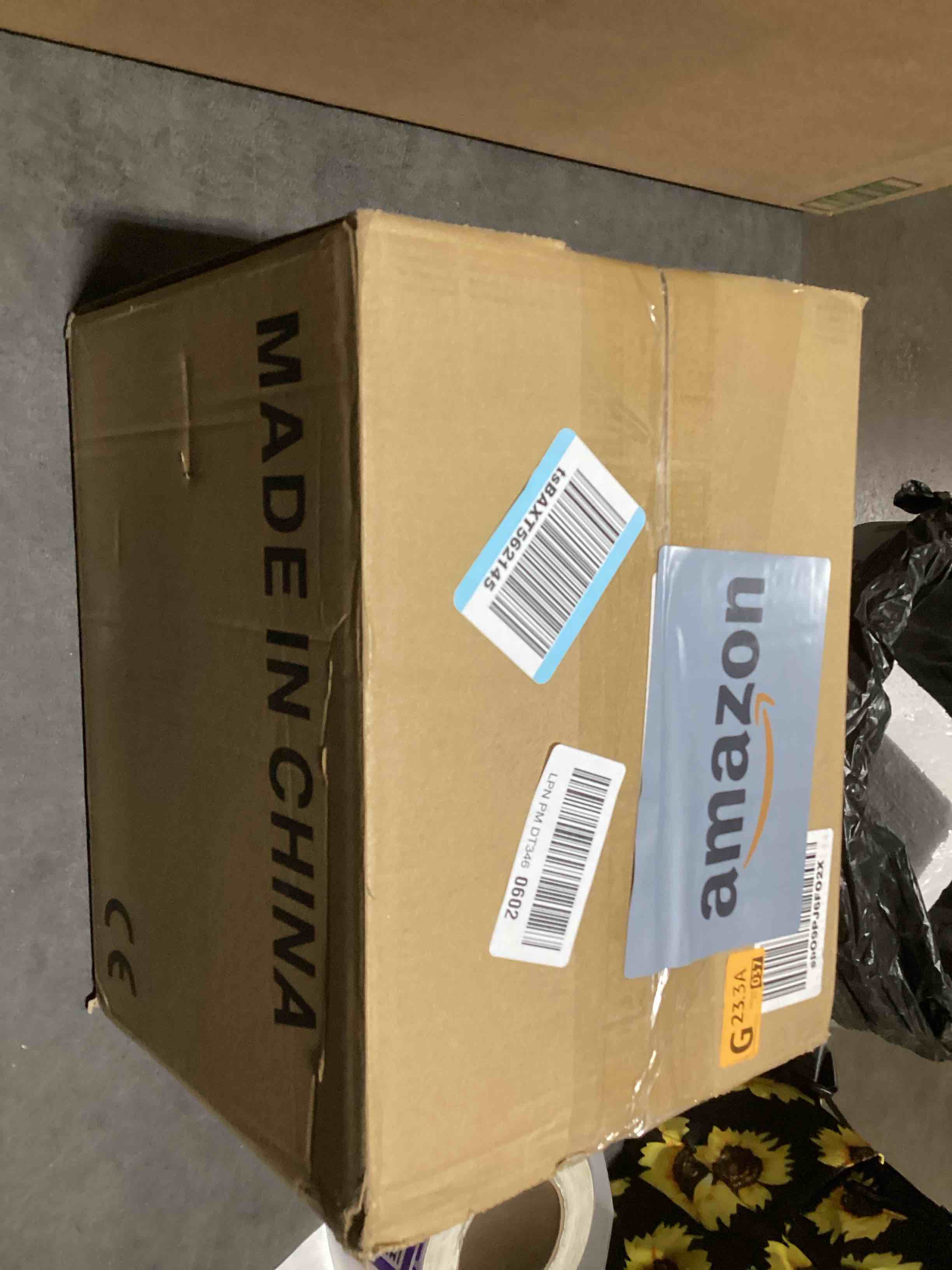 https://s3.amazonaws.com/lotting-images-prod/bidfta/PPE2276992_1744200013018.jpeg