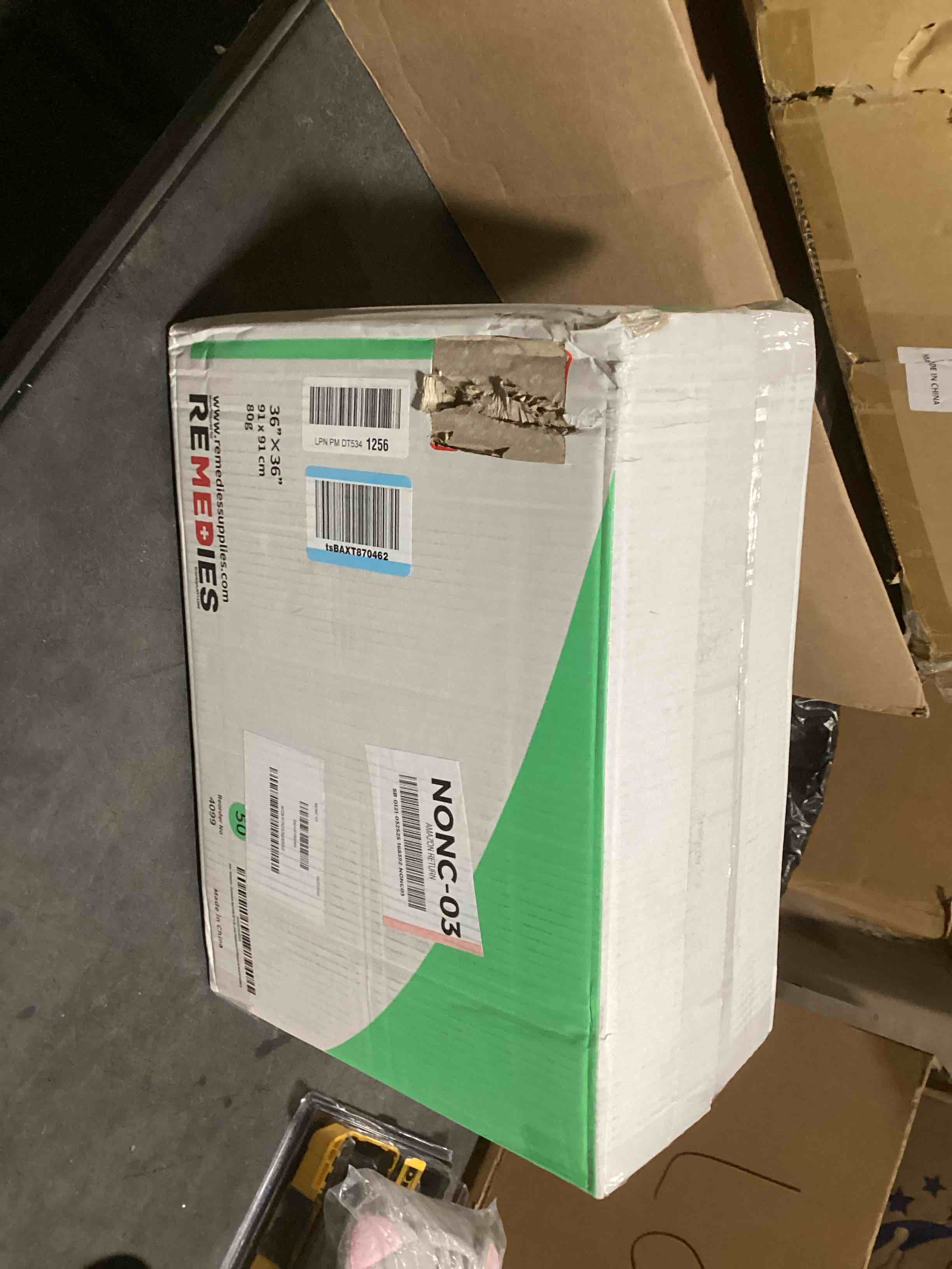 https://s3.amazonaws.com/lotting-images-prod/bidfta/PPE2277679_1744895780453.jpeg