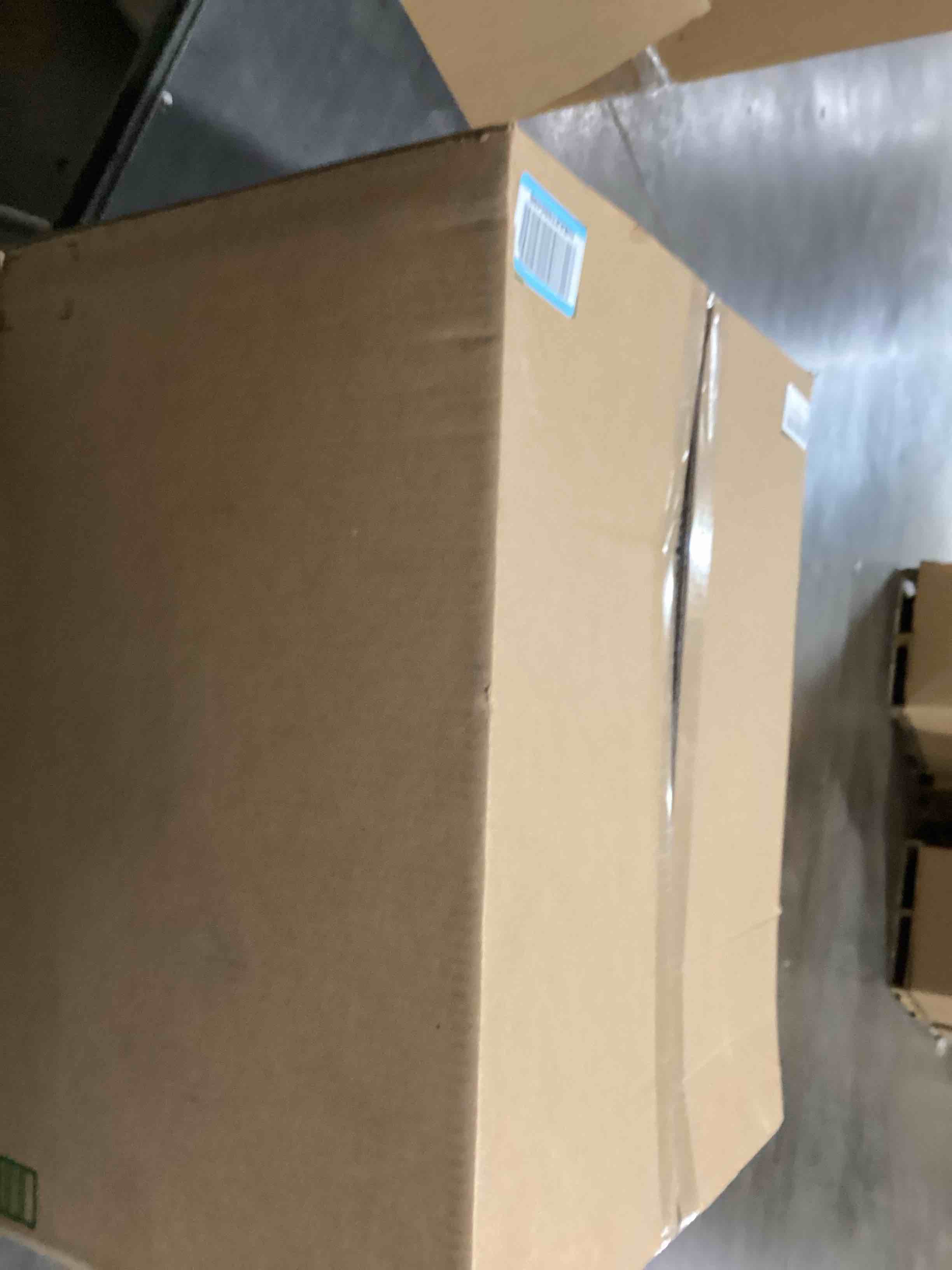 https://s3.amazonaws.com/lotting-images-prod/bidfta/PPE2277997_1745336851258.jpeg
