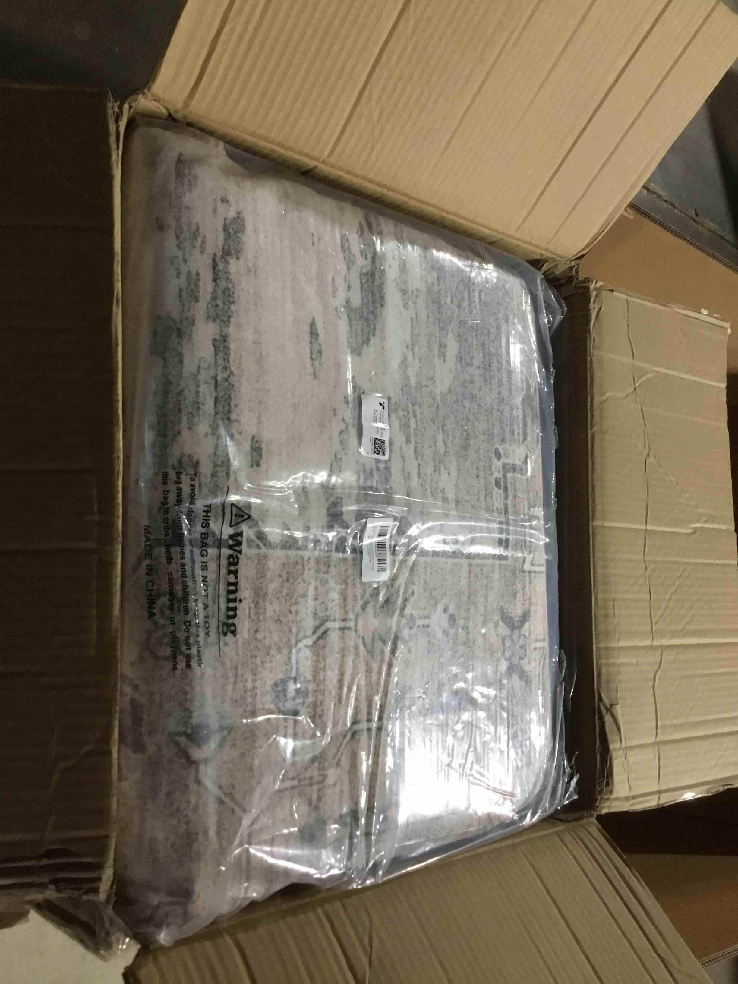https://s3.amazonaws.com/lotting-images-prod/bidfta/PPE2278409_1743524842217.jpeg