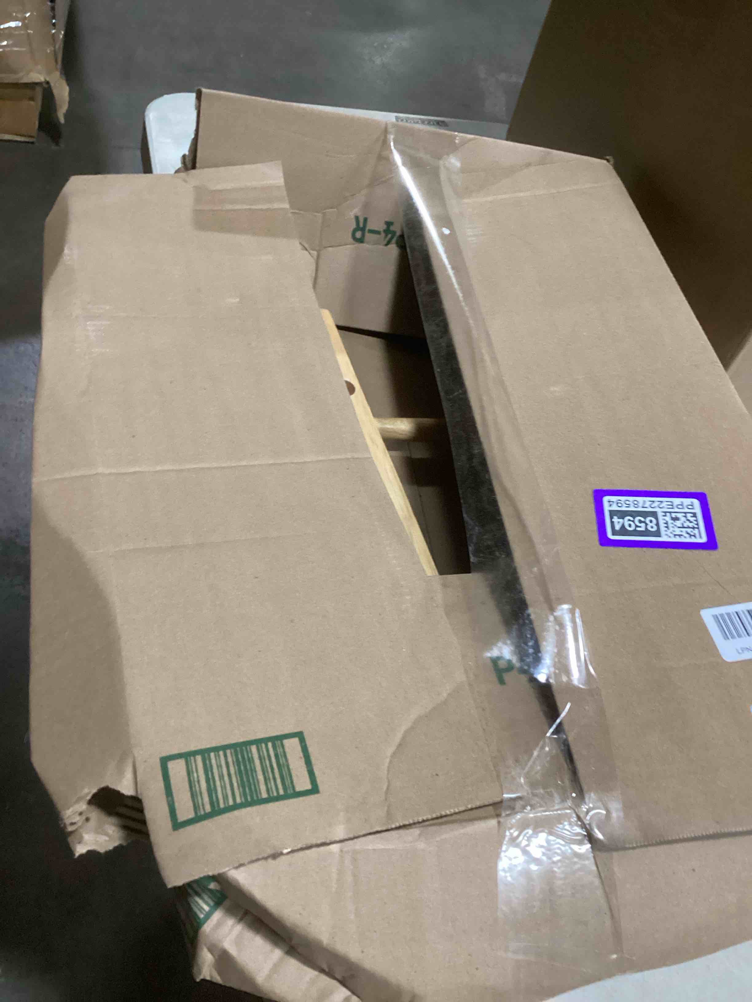 https://s3.amazonaws.com/lotting-images-prod/bidfta/PPE2278594_1743613691364.jpeg