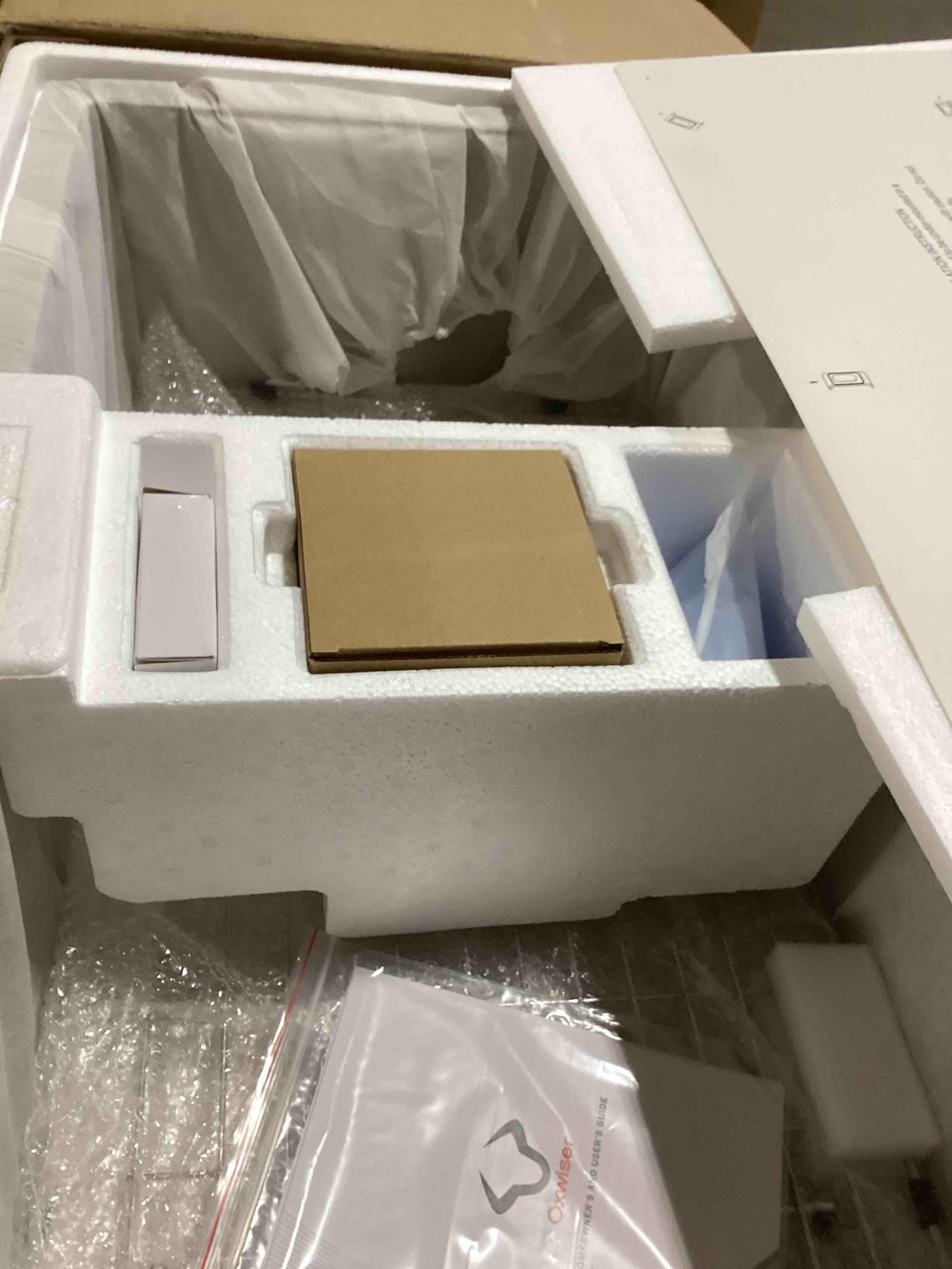https://s3.amazonaws.com/lotting-images-prod/bidfta/PPE2279059_1744137080031.jpeg