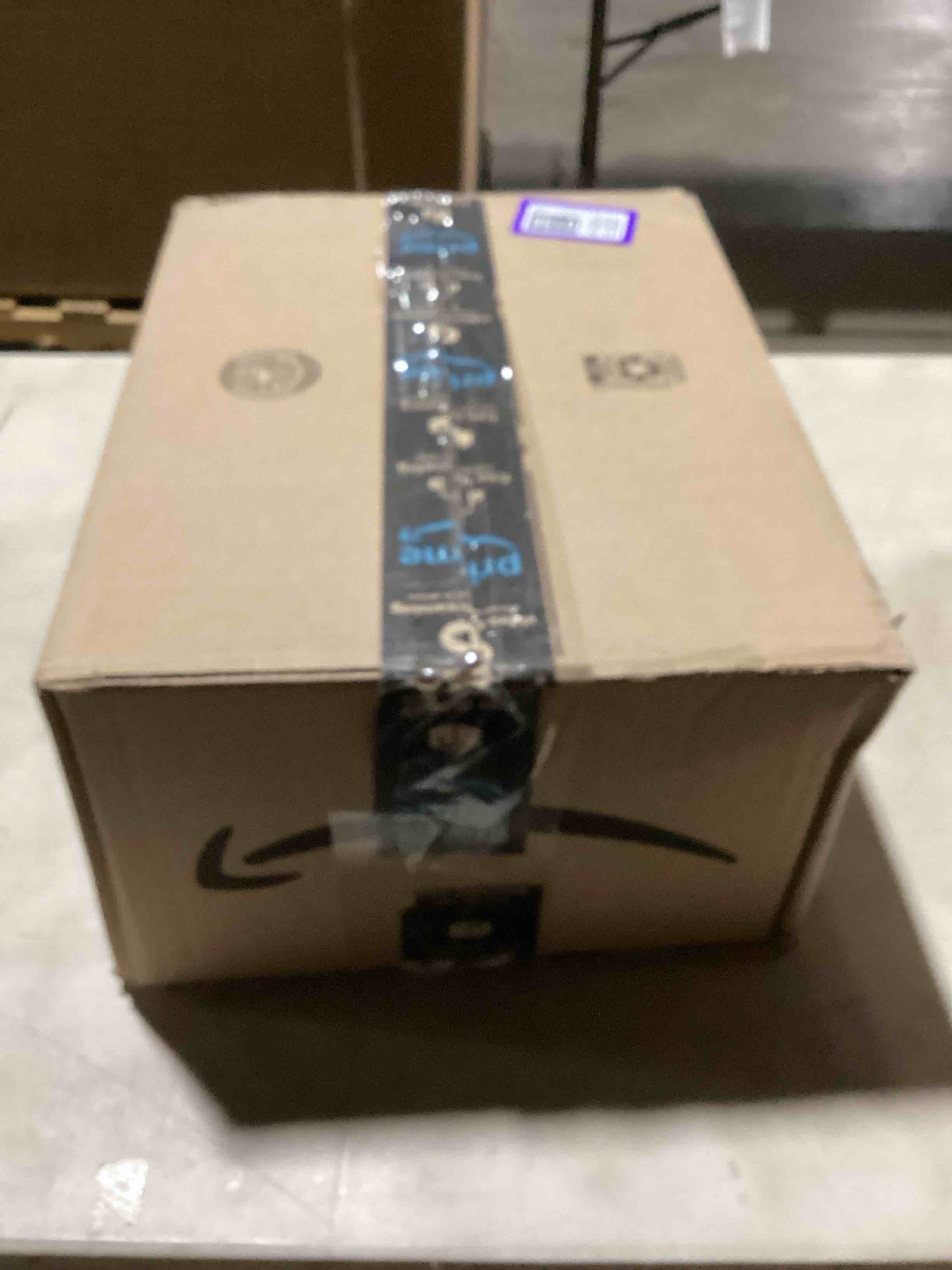 https://s3.amazonaws.com/lotting-images-prod/bidfta/PPE2280158_1745581213129.jpeg