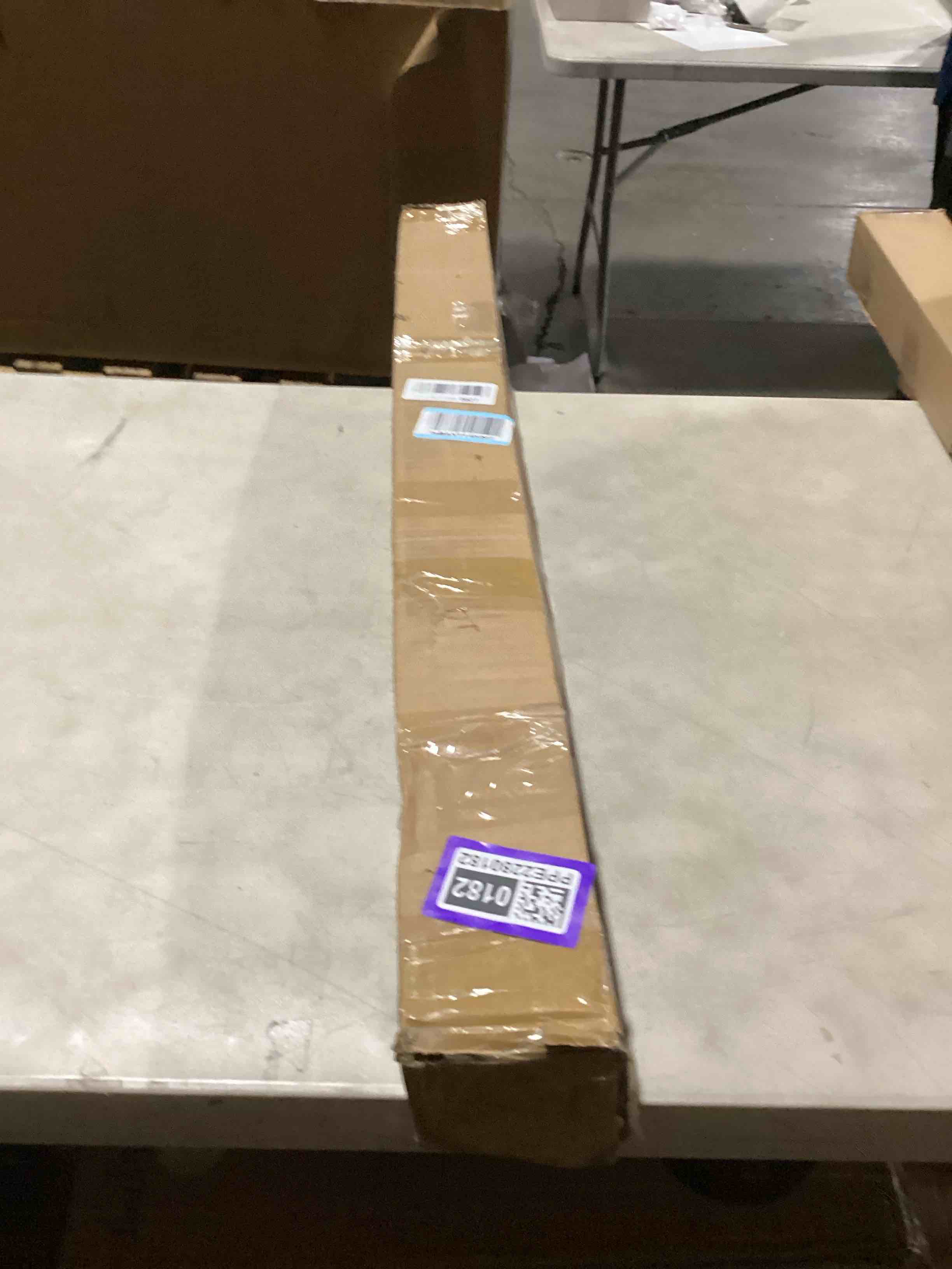 https://s3.amazonaws.com/lotting-images-prod/bidfta/PPE2280182_1745587676430.jpeg