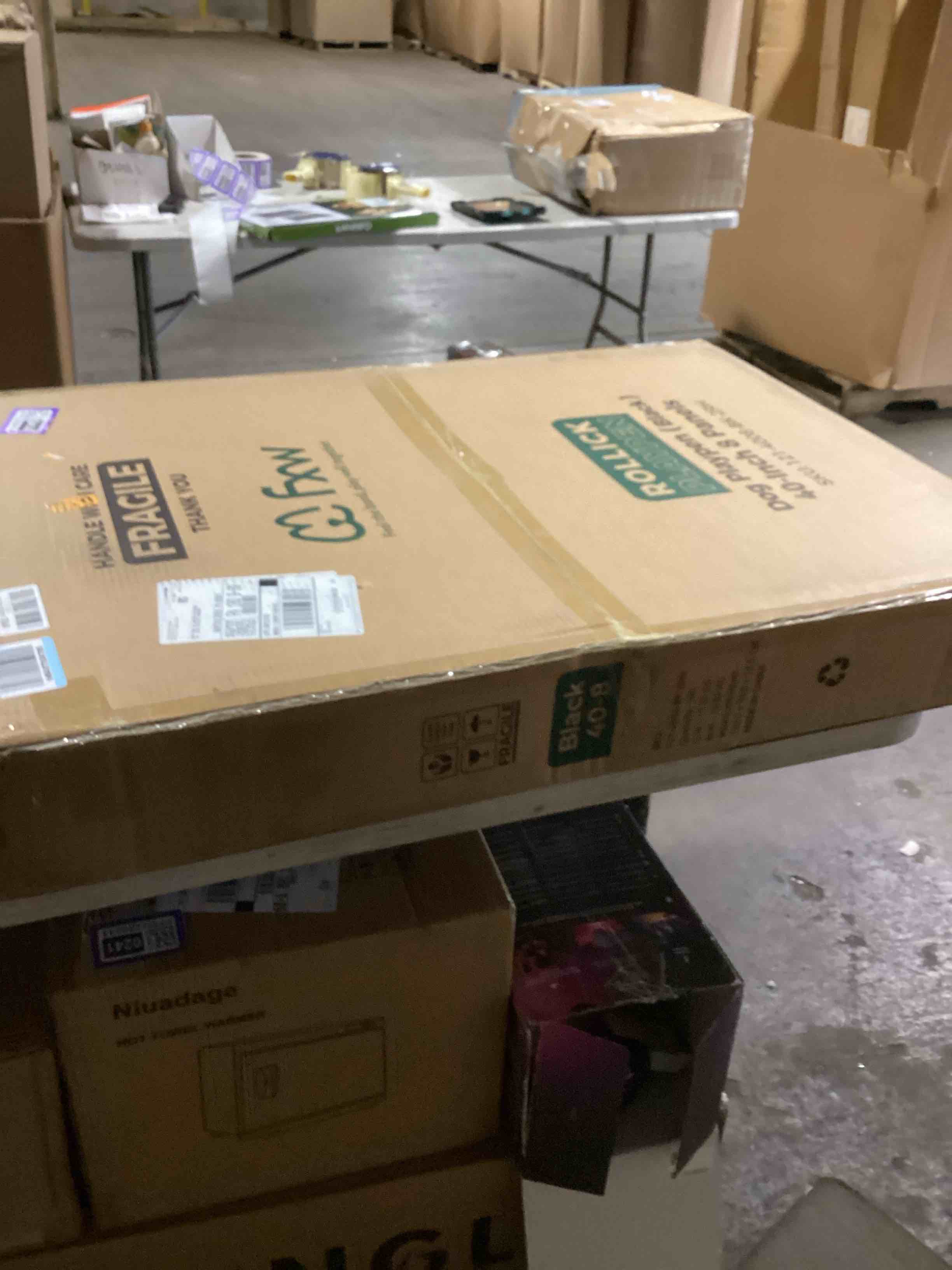 https://s3.amazonaws.com/lotting-images-prod/bidfta/PPE2280414_1745945301703.jpeg