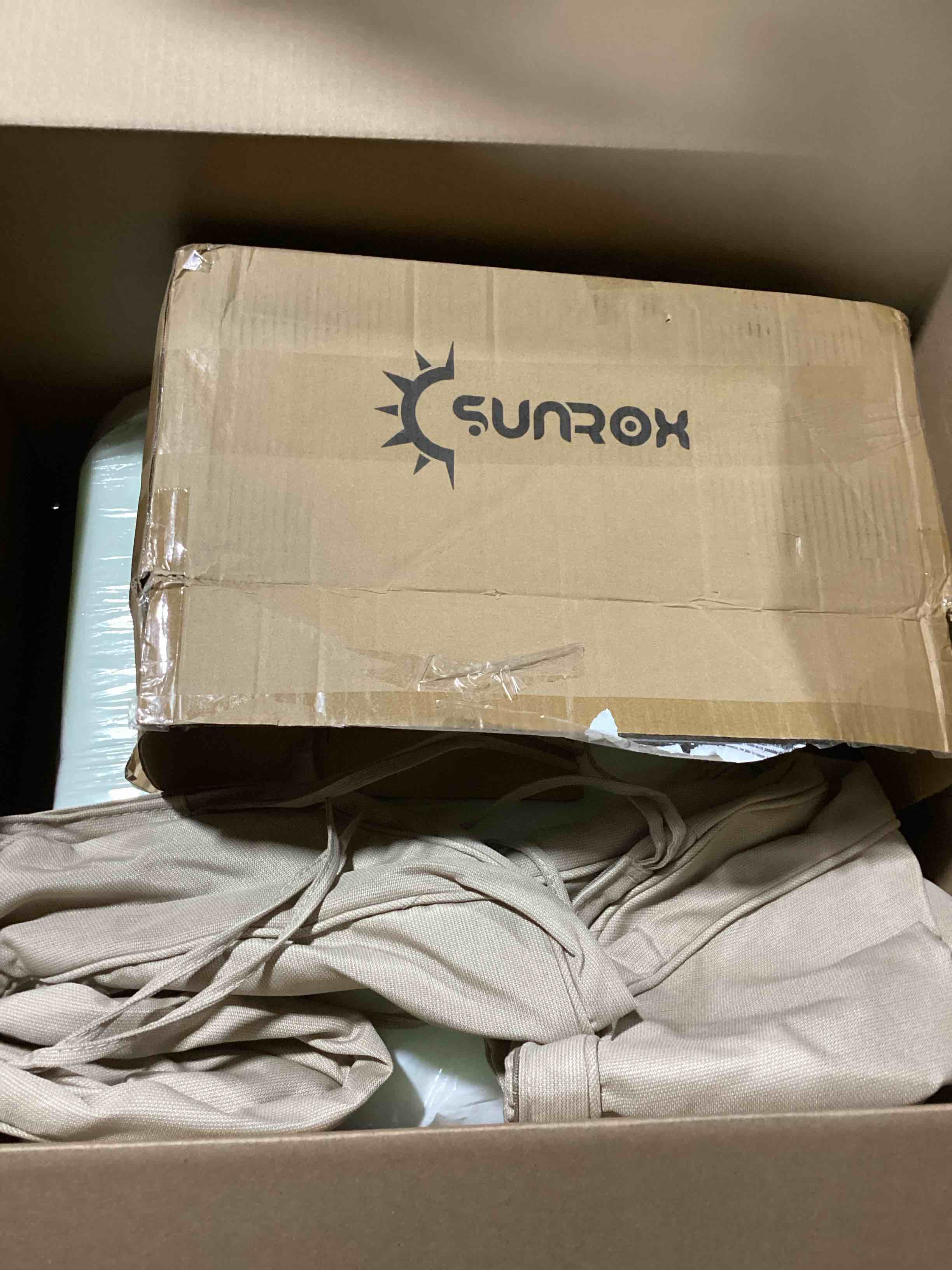 https://s3.amazonaws.com/lotting-images-prod/bidfta/PPE2280439_1745952297714.jpeg