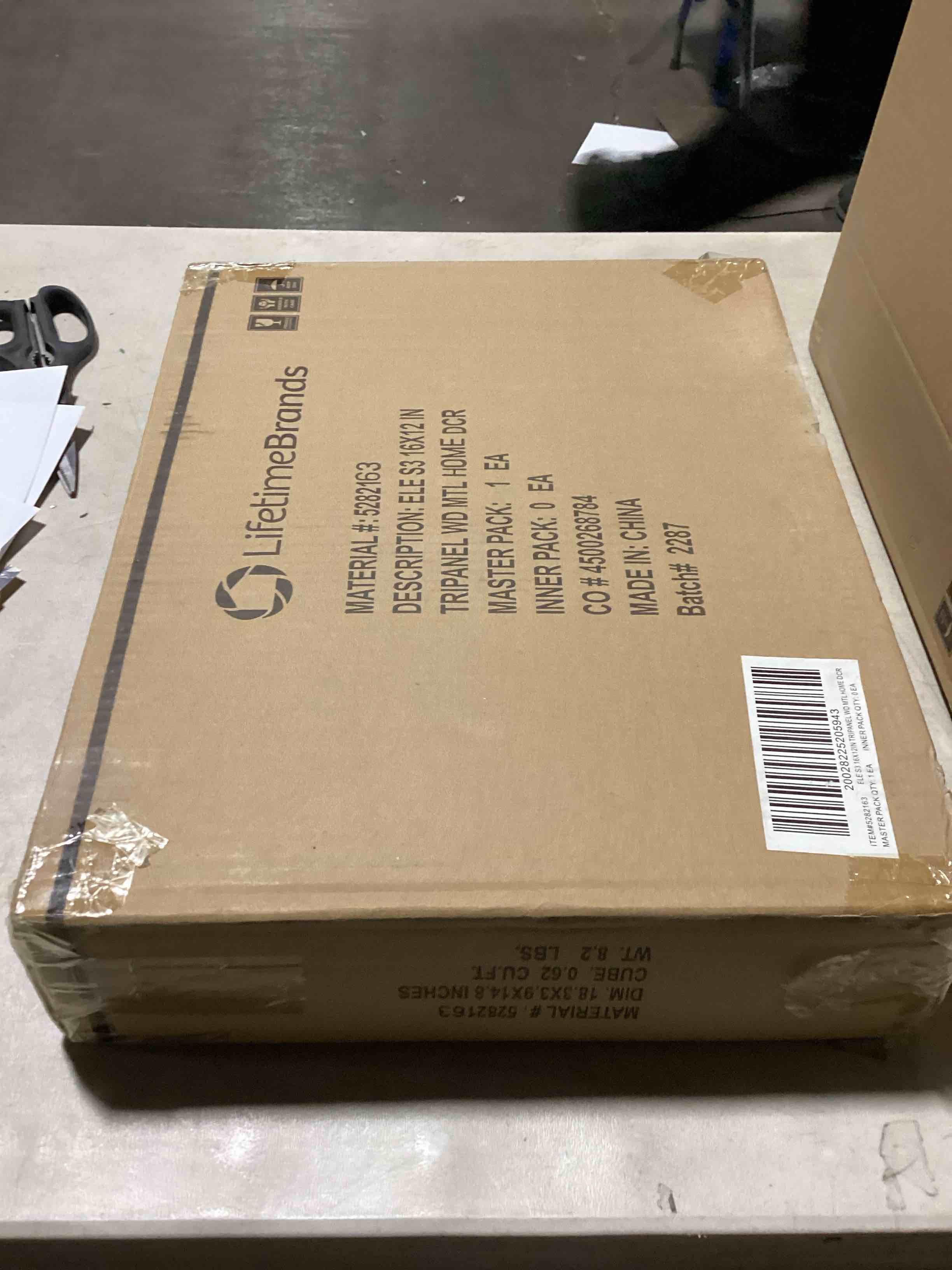 https://s3.amazonaws.com/lotting-images-prod/bidfta/PPE2280620_1746117957793.jpeg