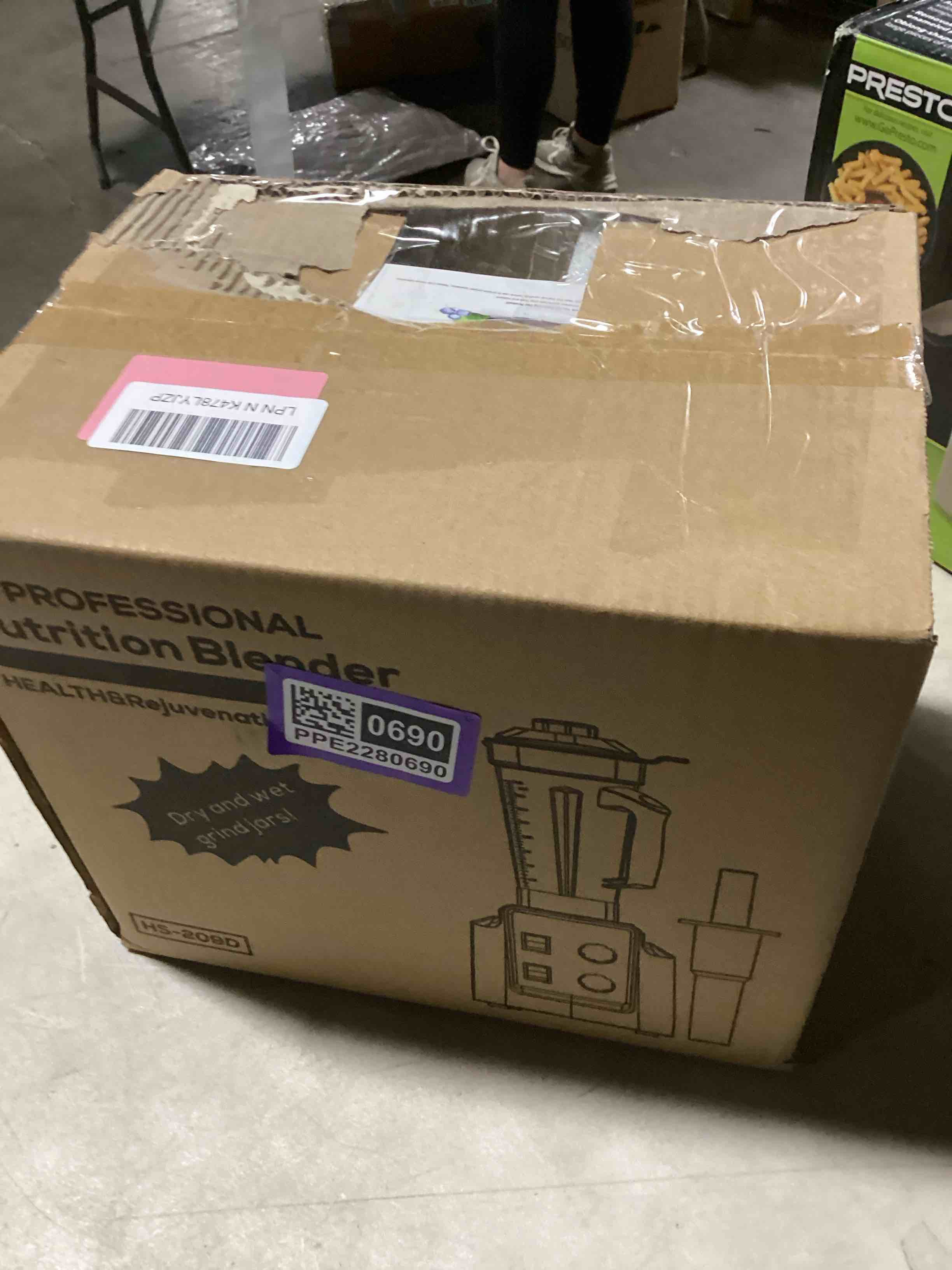 https://s3.amazonaws.com/lotting-images-prod/bidfta/PPE2280690_1746184421717.jpeg