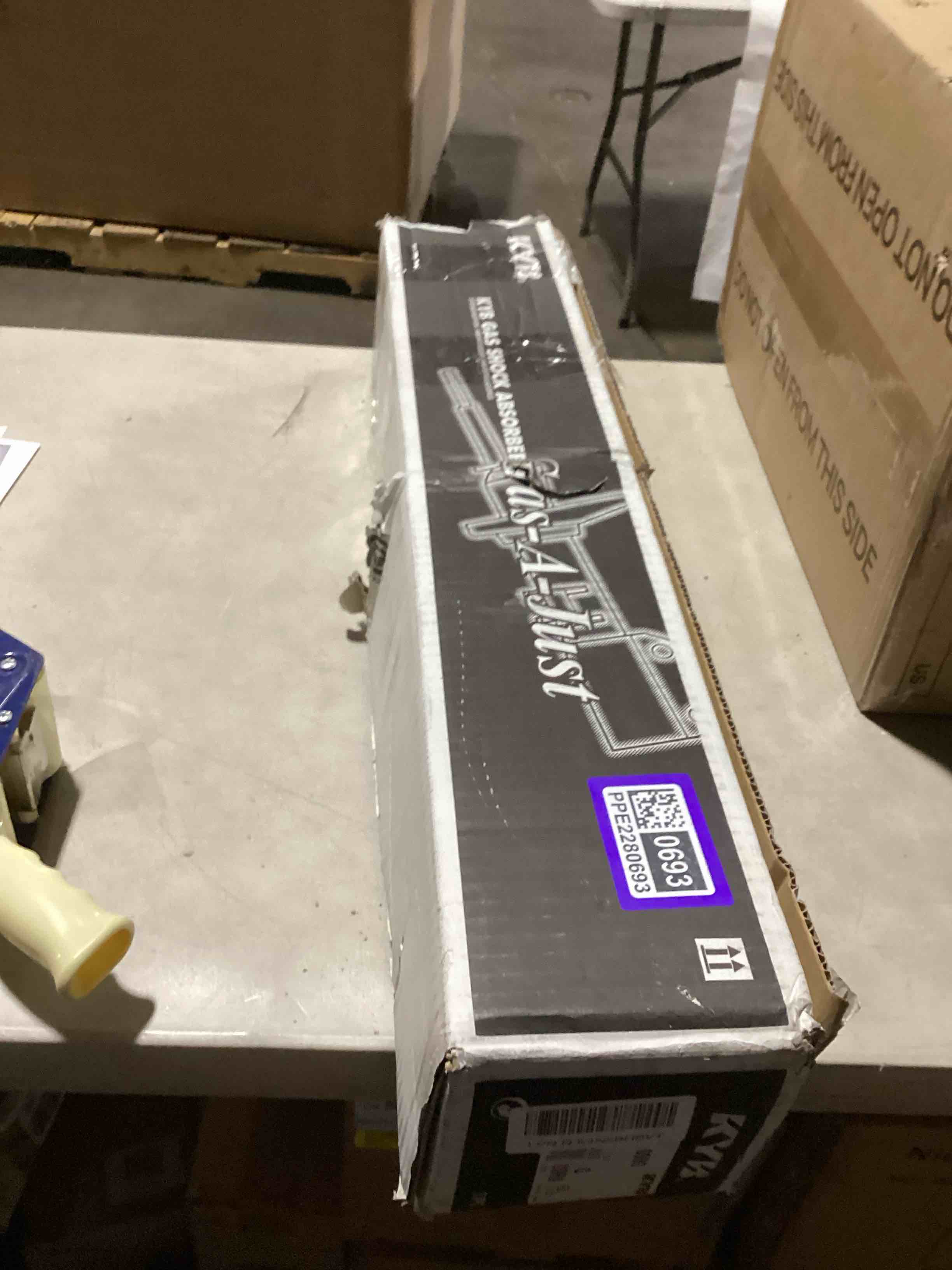 KYB GAS SHOCK ABSORBER 