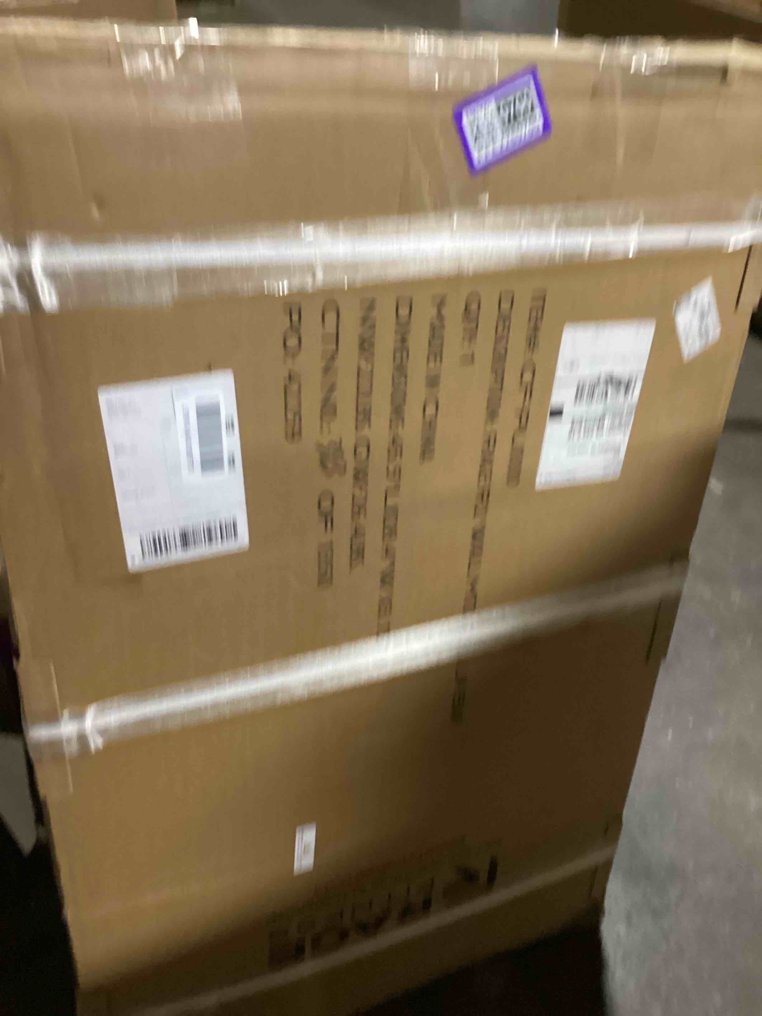 https://s3.amazonaws.com/lotting-images-prod/bidfta/PPE2280700_1746188275725.jpeg