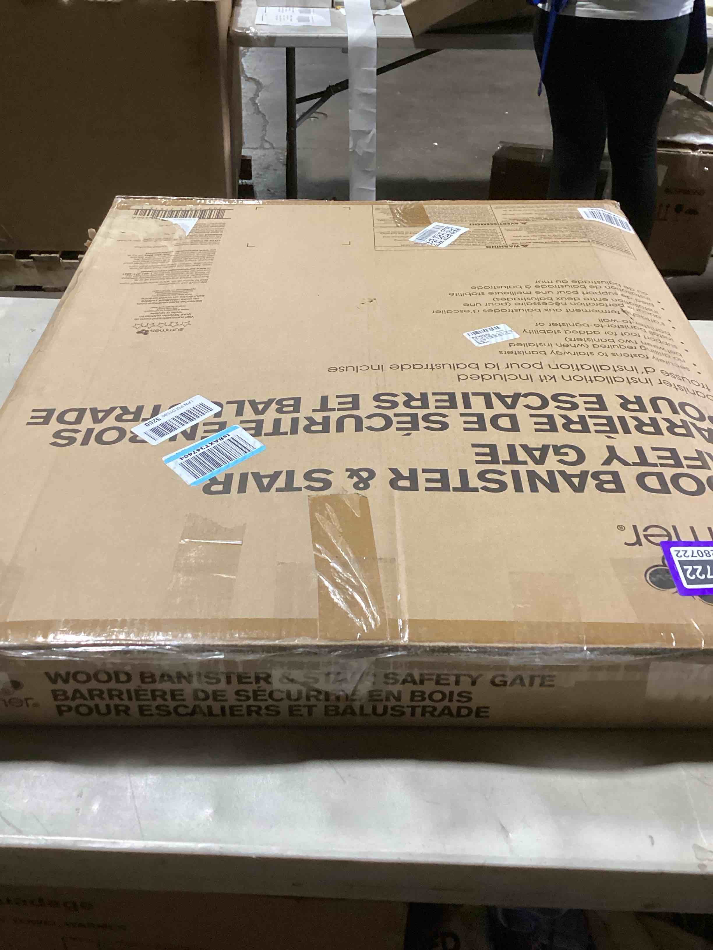 https://s3.amazonaws.com/lotting-images-prod/bidfta/PPE2280722_1746195810701.jpeg