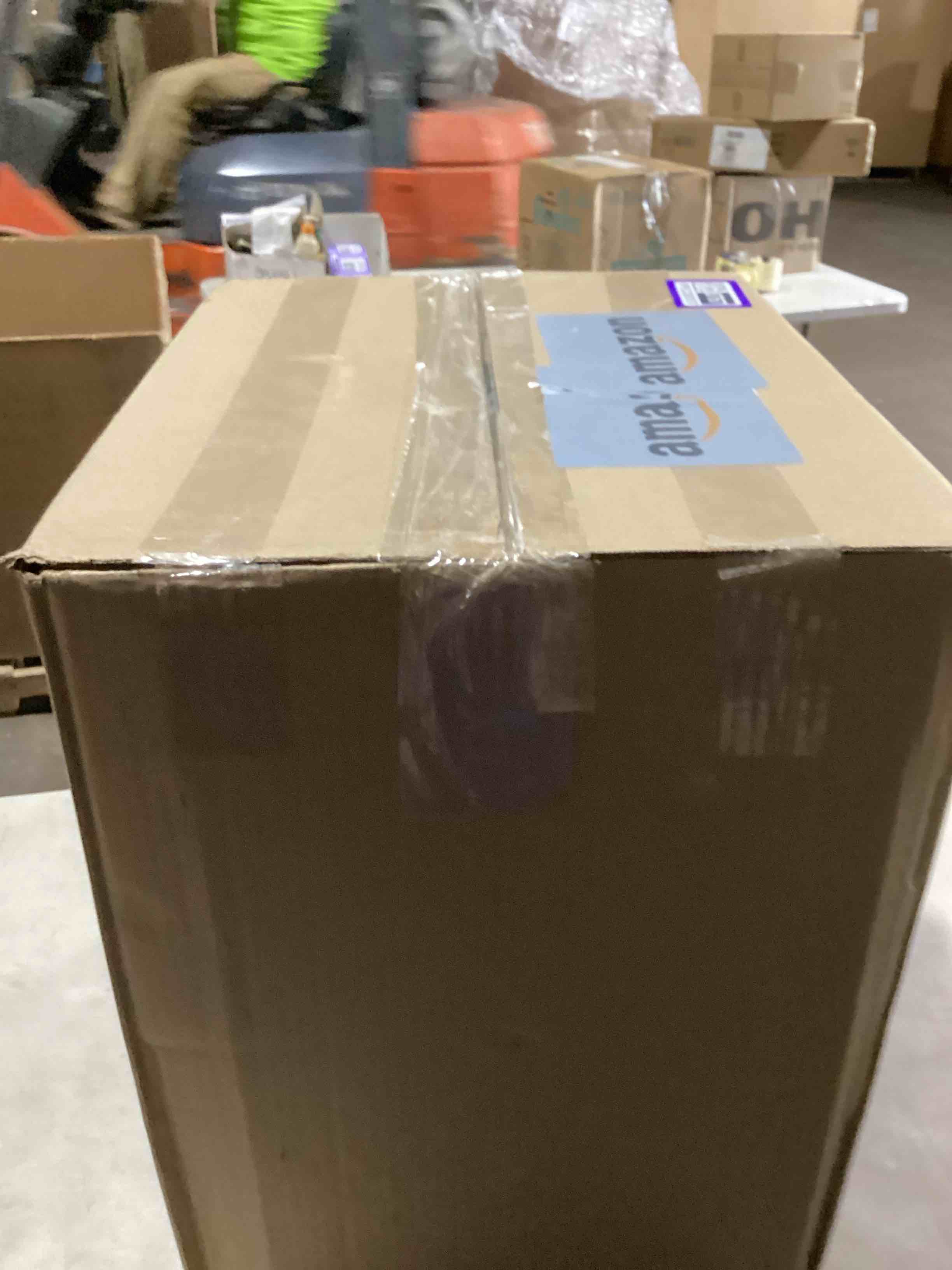 https://s3.amazonaws.com/lotting-images-prod/bidfta/PPE2280767_1746204151948.jpeg
