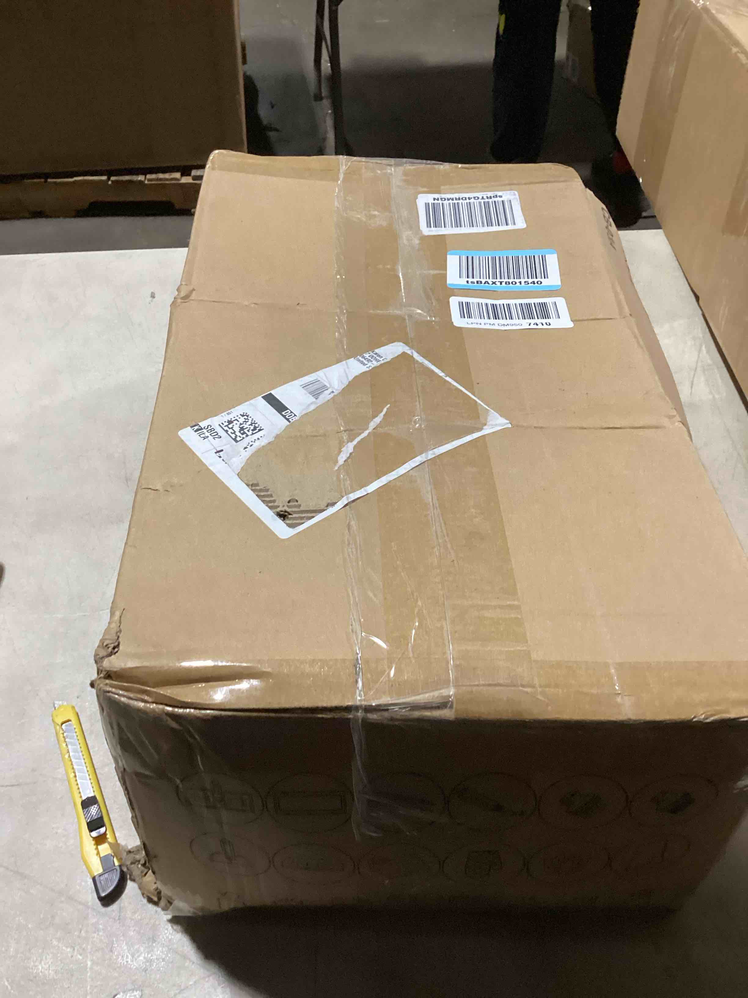 https://s3.amazonaws.com/lotting-images-prod/bidfta/PPE2280966_1746541678972.jpeg