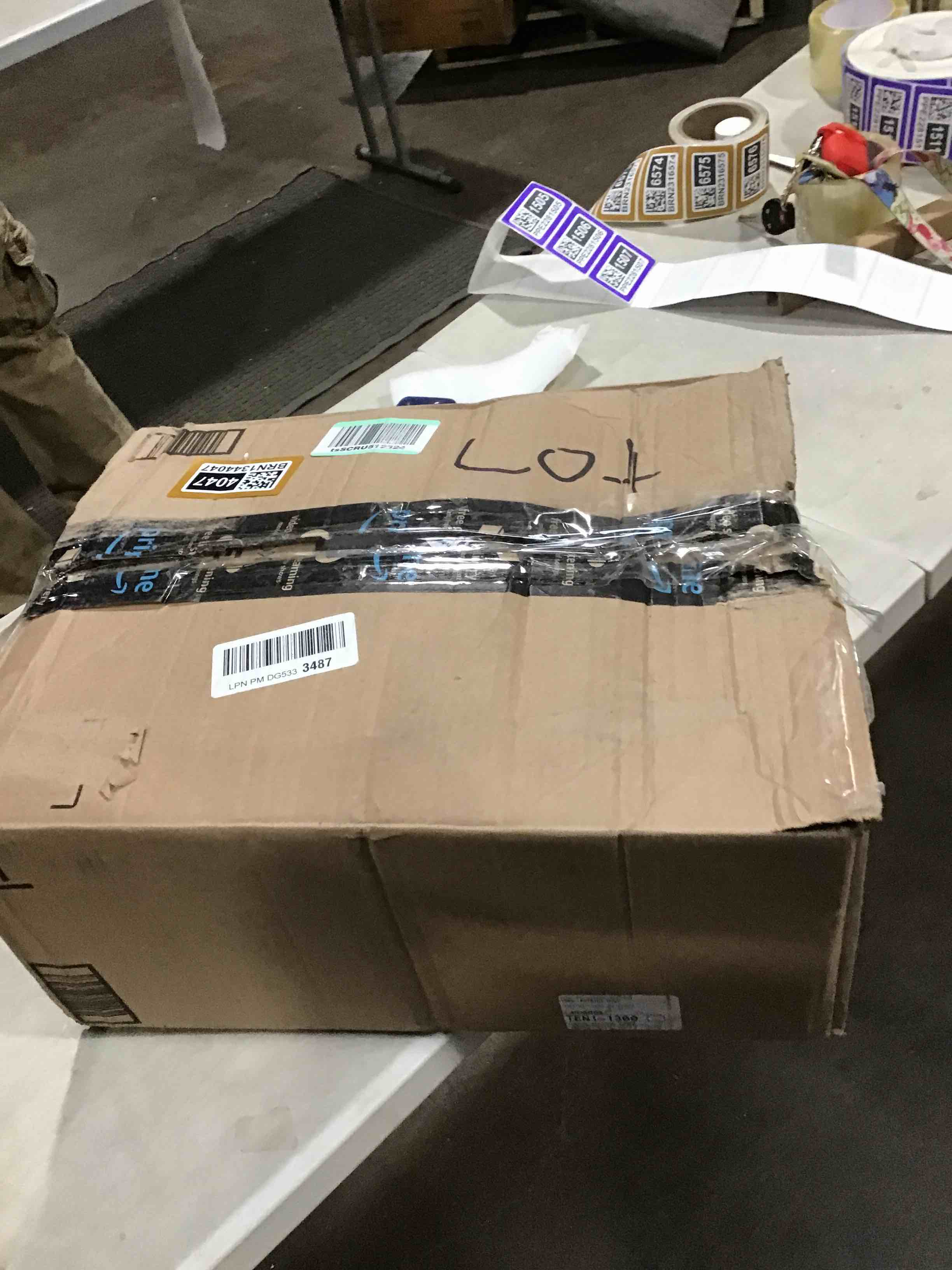 https://s3.amazonaws.com/lotting-images-prod/bidfta/PPE2281492_1743600862947.jpeg